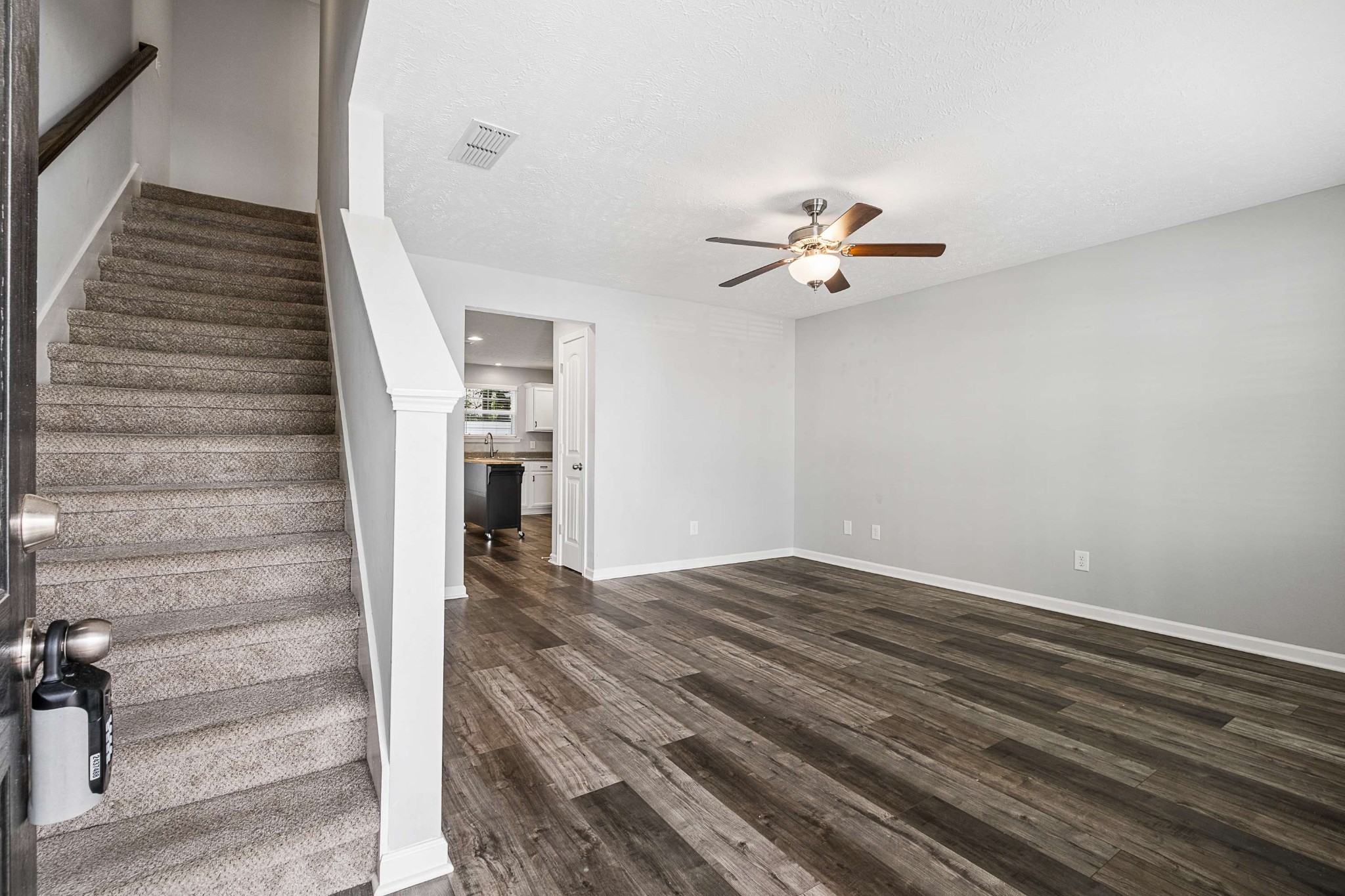 1130 Tradition Trl Property Photo 6