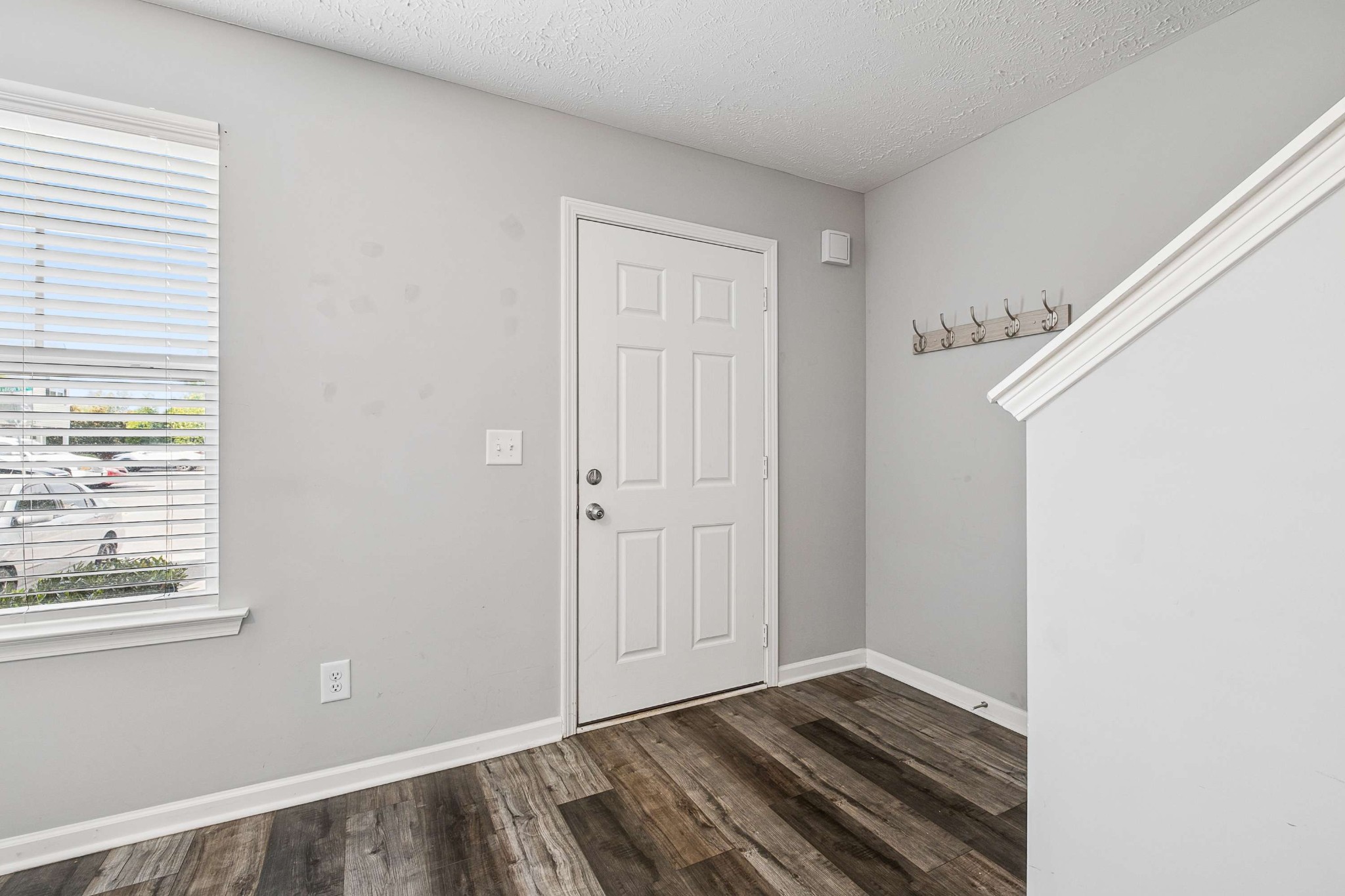1130 Tradition Trl Property Photo 7
