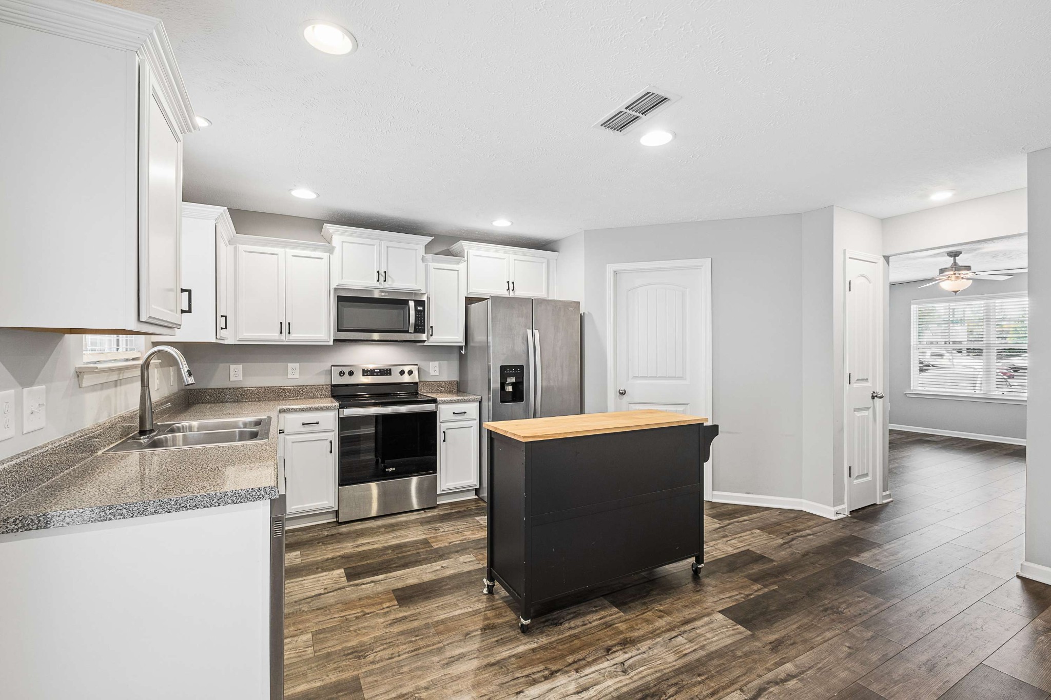 1130 Tradition Trl Property Photo 17