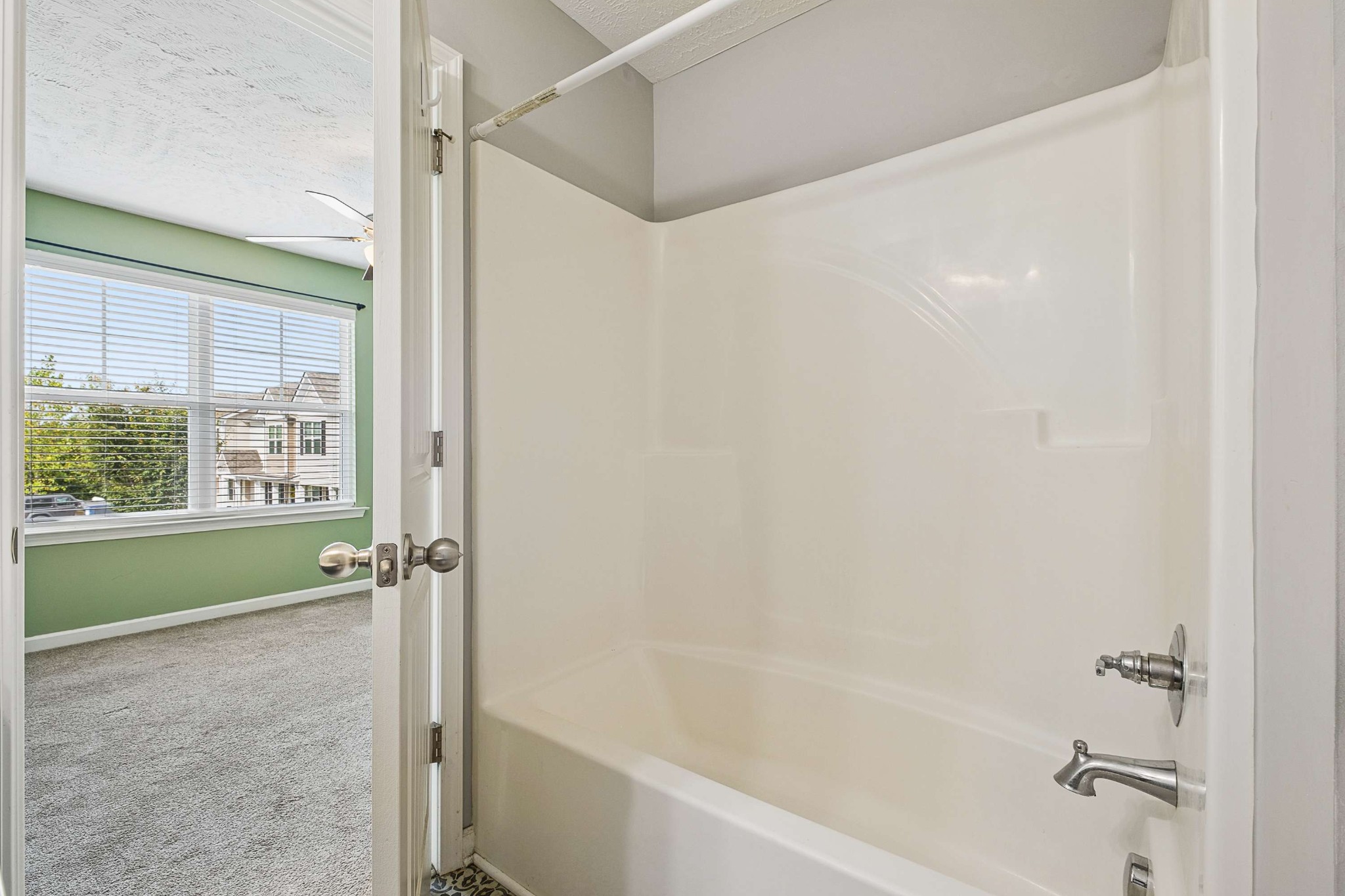 1130 Tradition Trl Property Photo 33