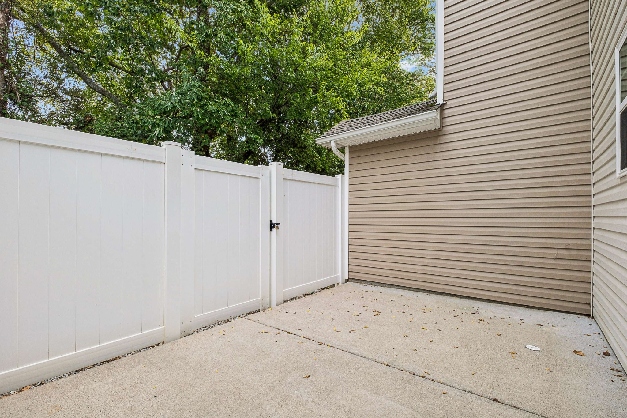 1130 Tradition Trl Property Photo 36