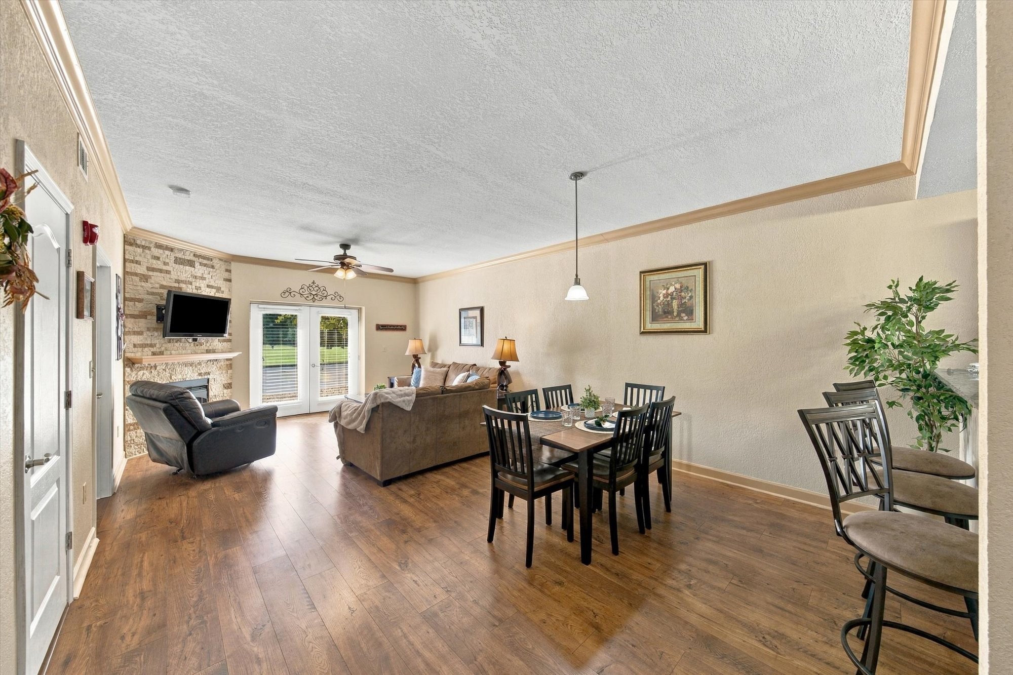 124 Plaza Dr Property Photo 15