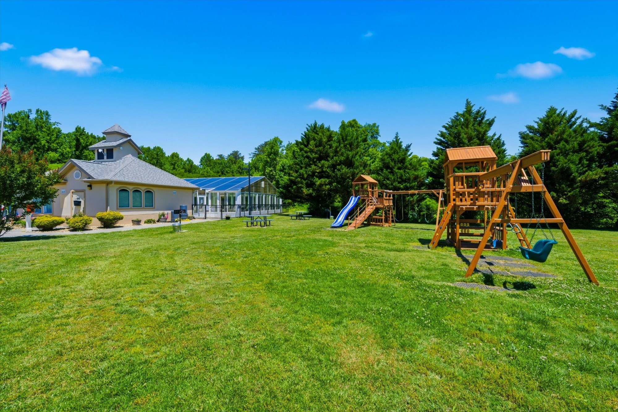 124 Plaza Dr Property Photo 34