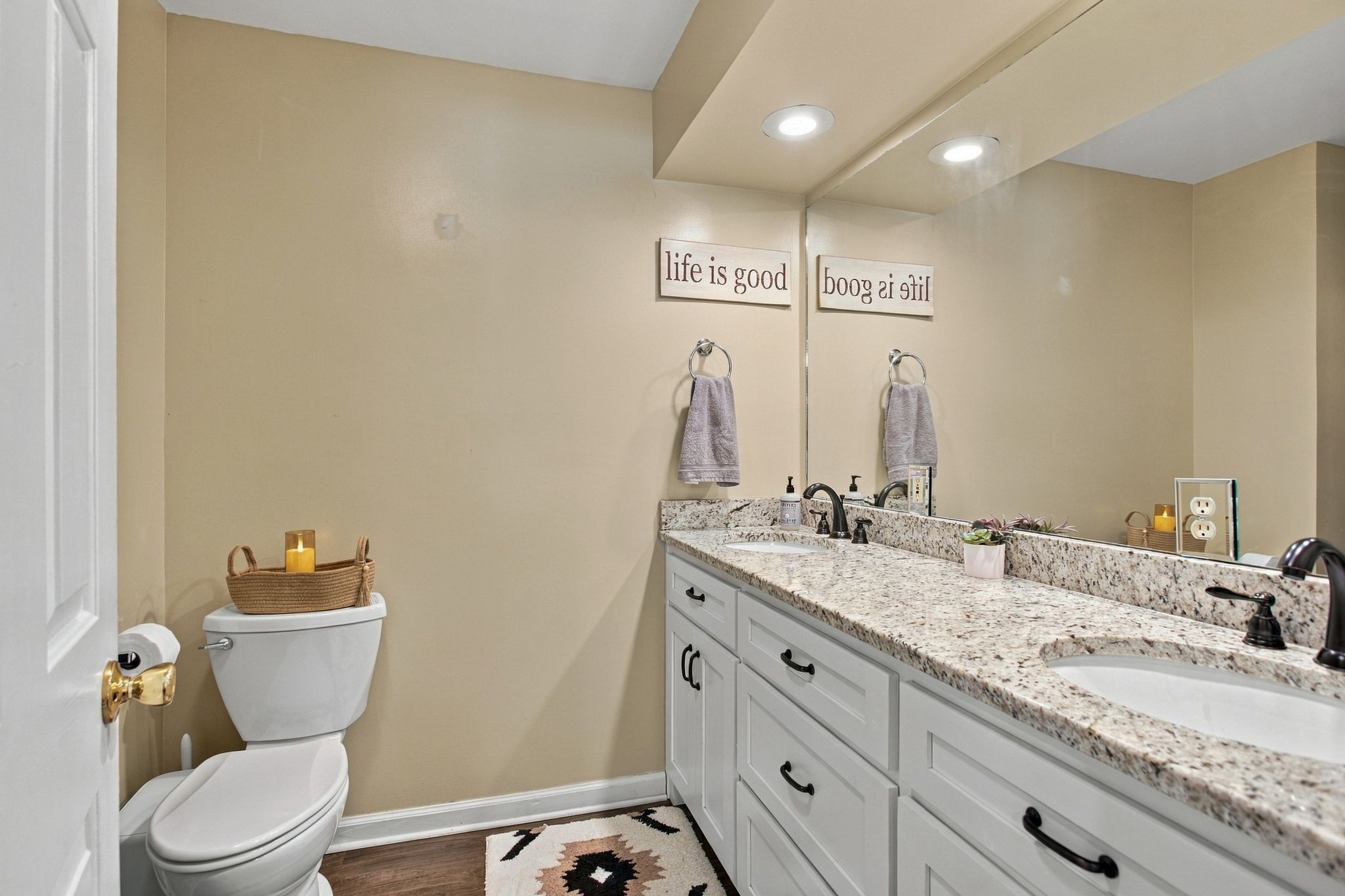 106 Fieldstone Dr Property Photo 23