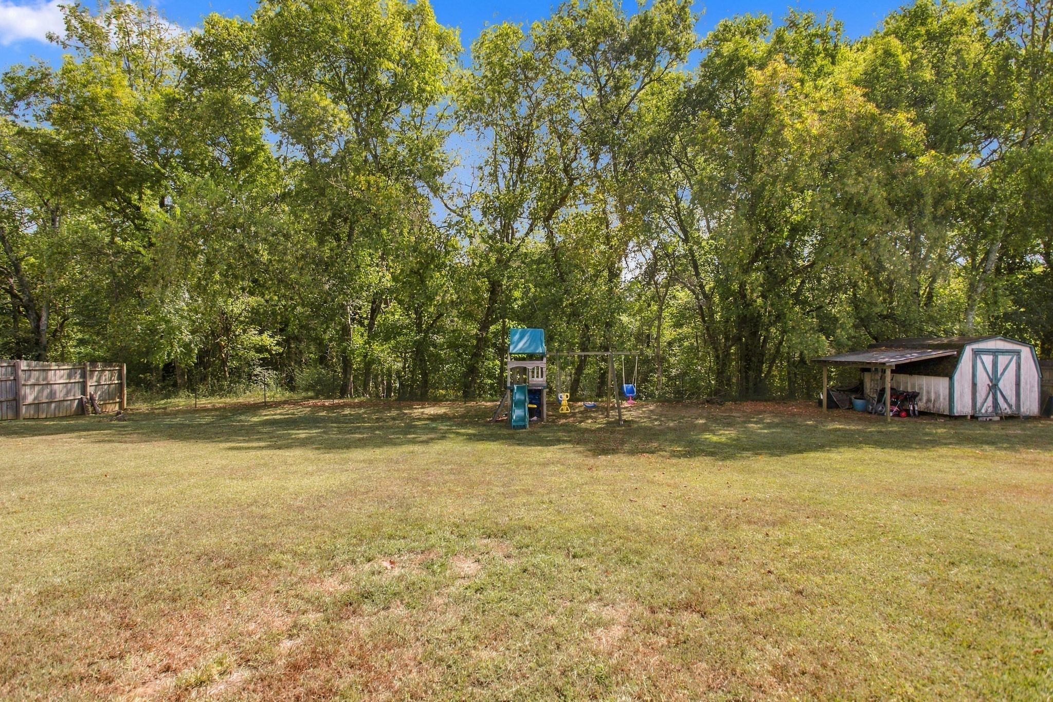 106 Fieldstone Dr Property Photo 36