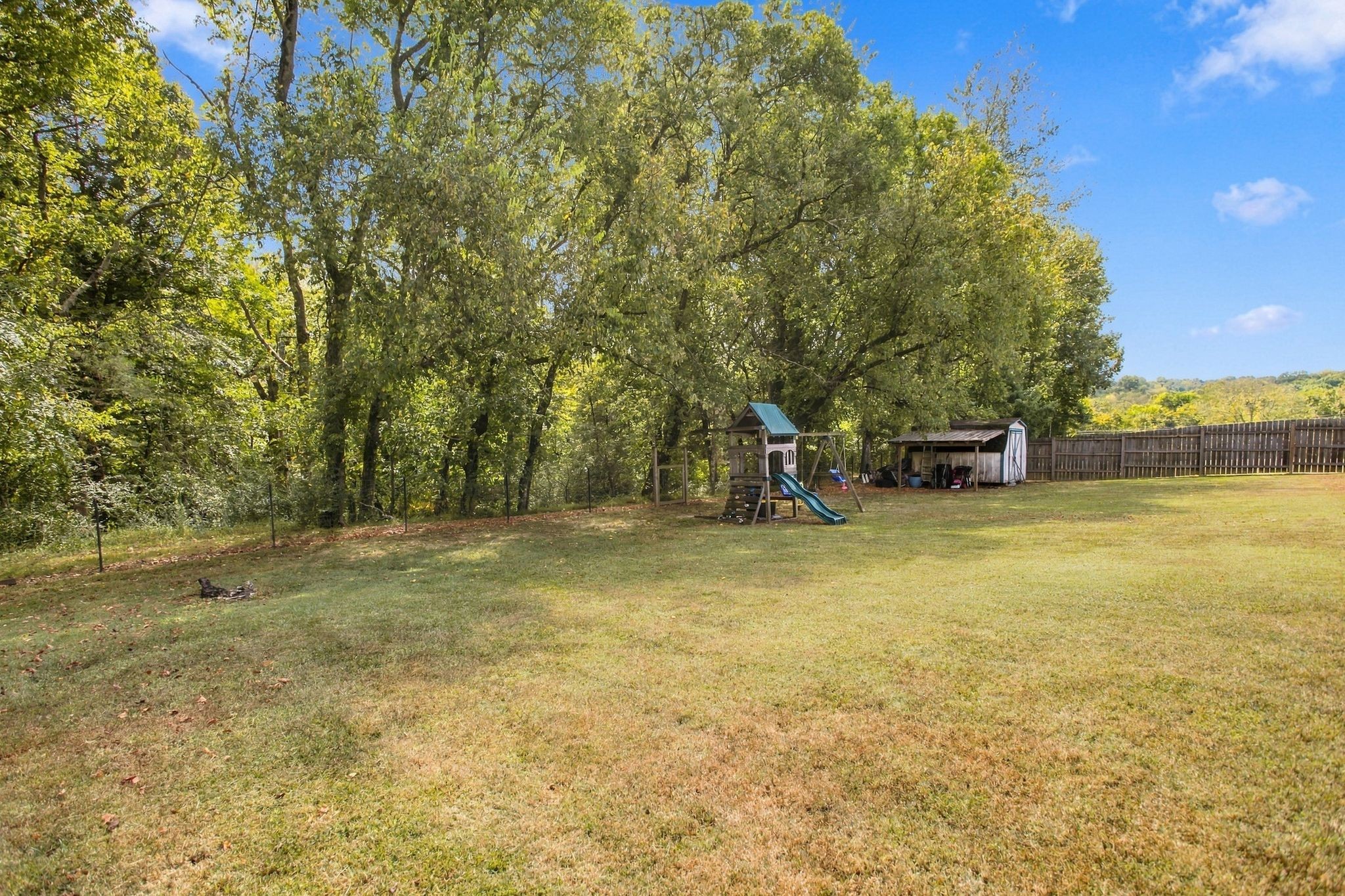 106 Fieldstone Dr Property Photo 39