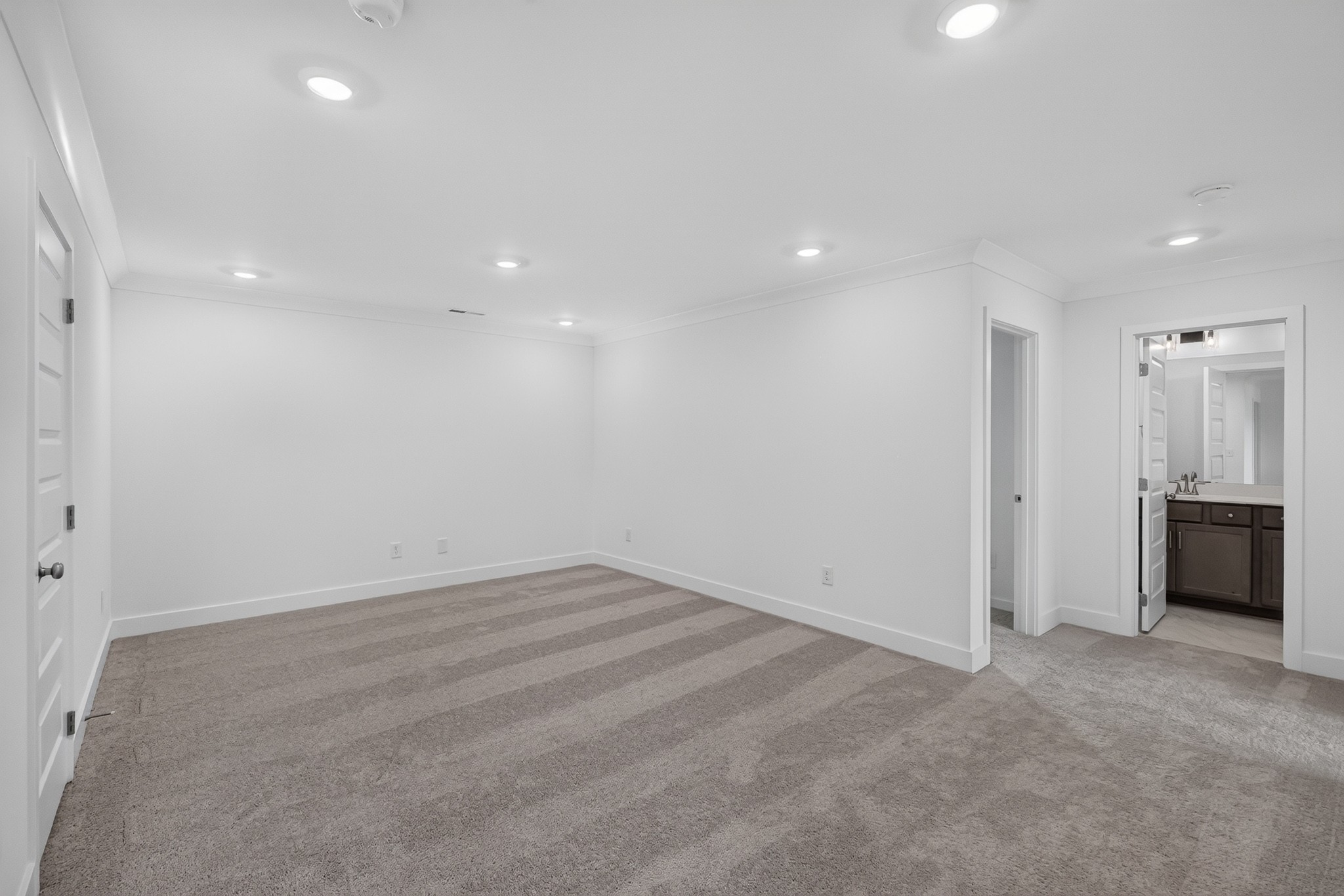 4274 Bywater Road Property Photo 24