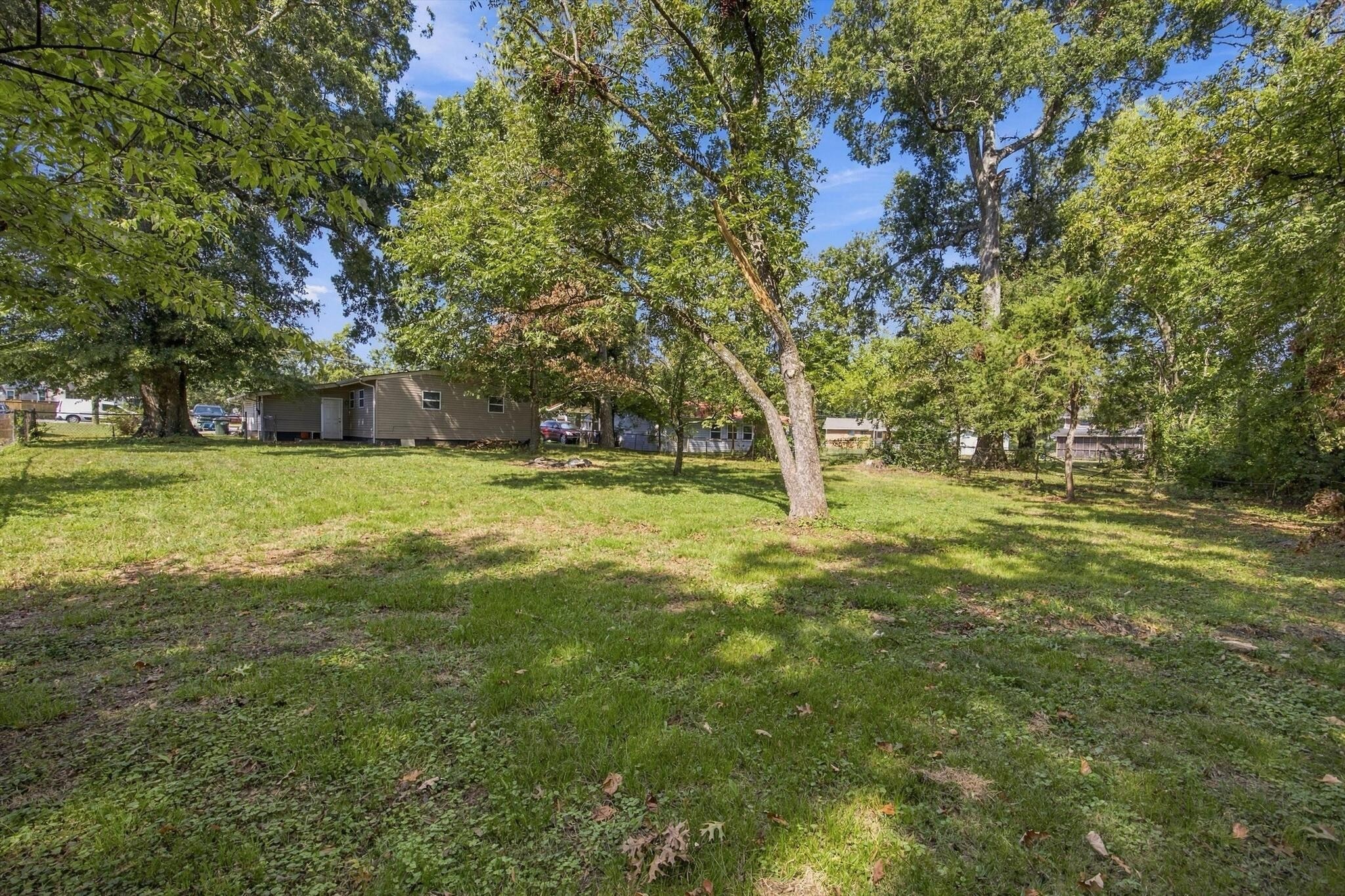 13 Stovall Street Property Photo 28