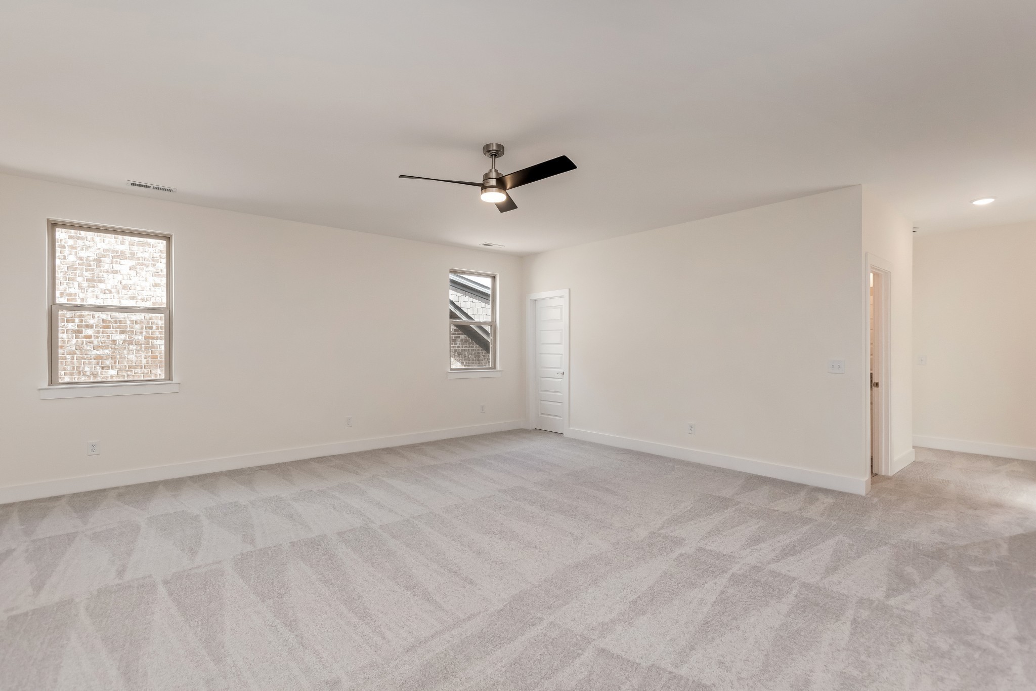 2048 Blackstone Drive Property Photo 31