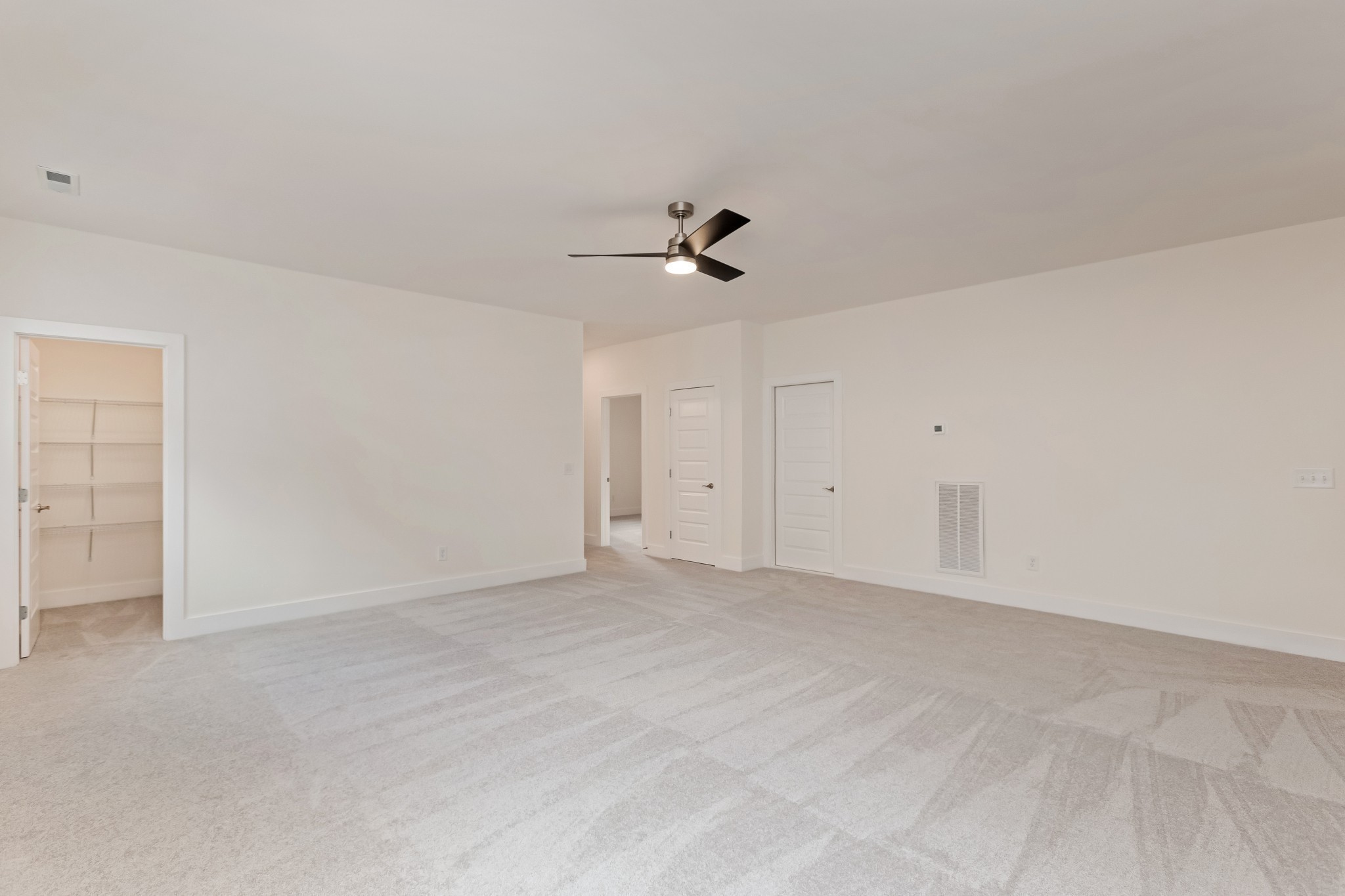 2048 Blackstone Drive Property Photo 33