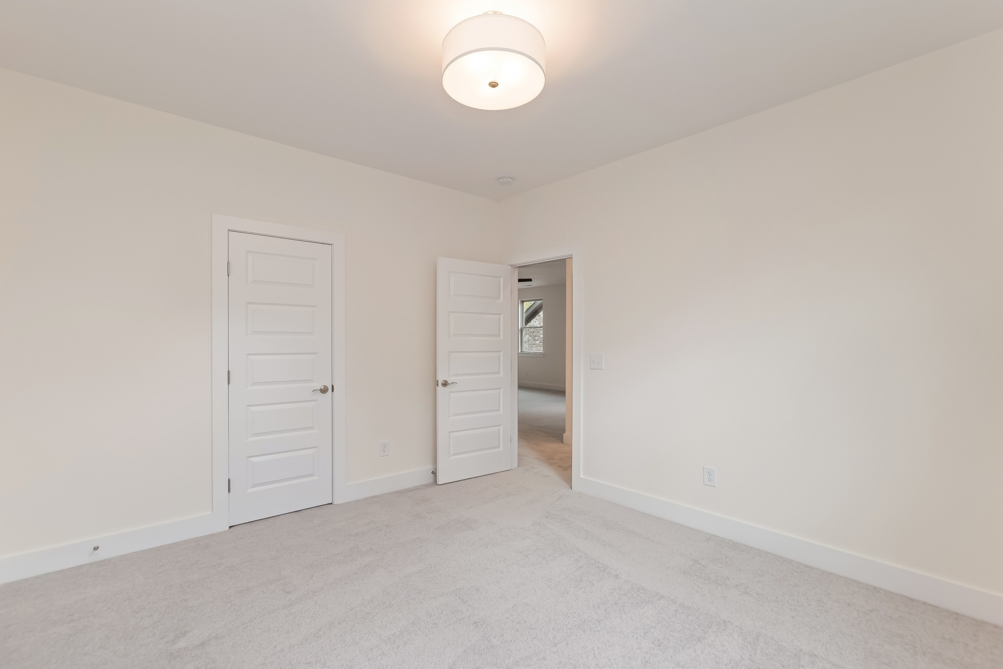 2048 Blackstone Drive Property Photo 35