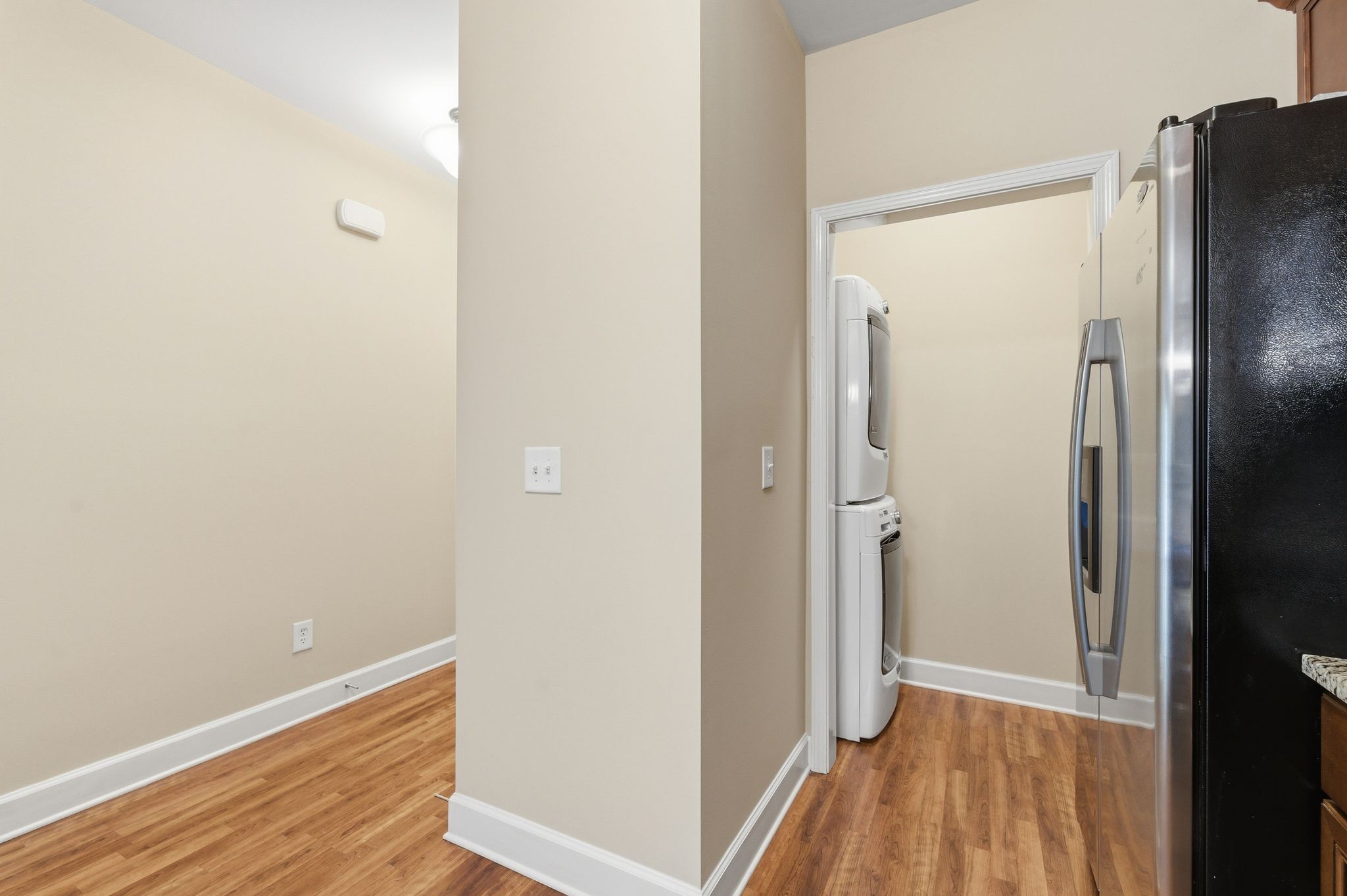 4848 Bevendean Dr Property Photo 6