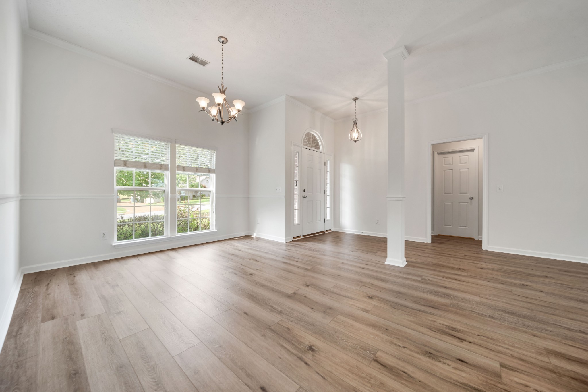 1025 Notting Hill Drive Property Photo 1