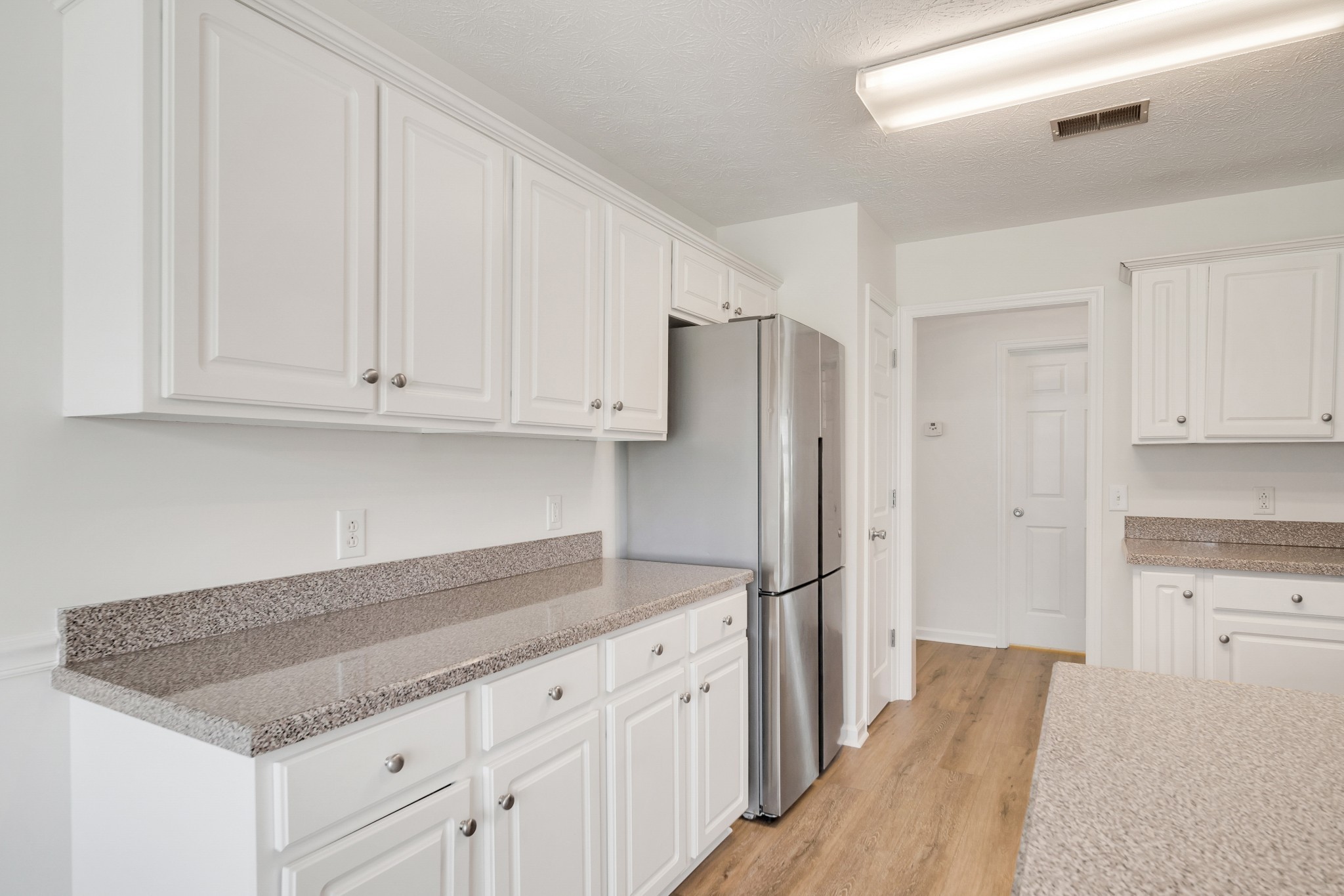 1025 Notting Hill Drive Property Photo 15