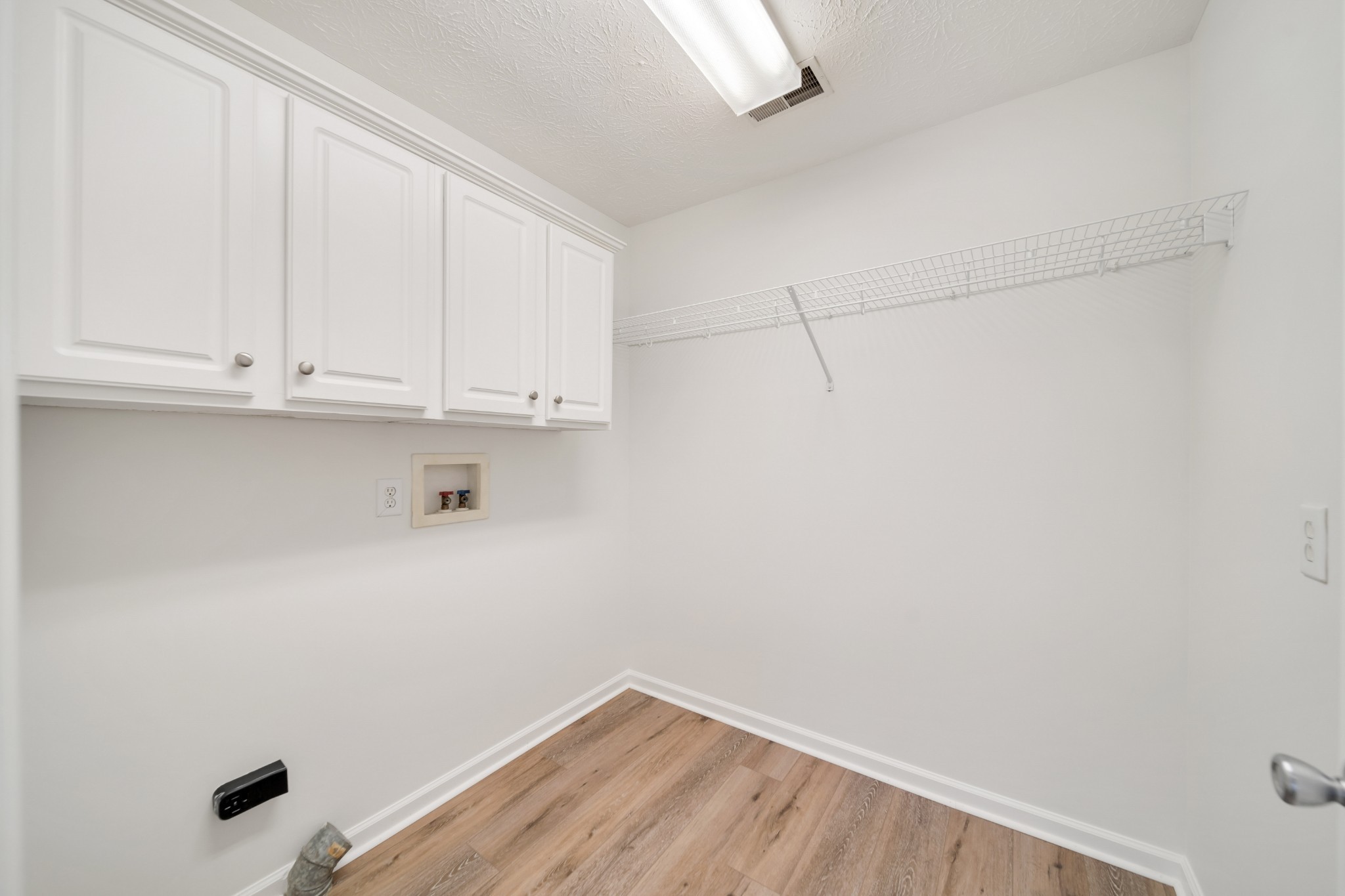 1025 Notting Hill Drive Property Photo 21