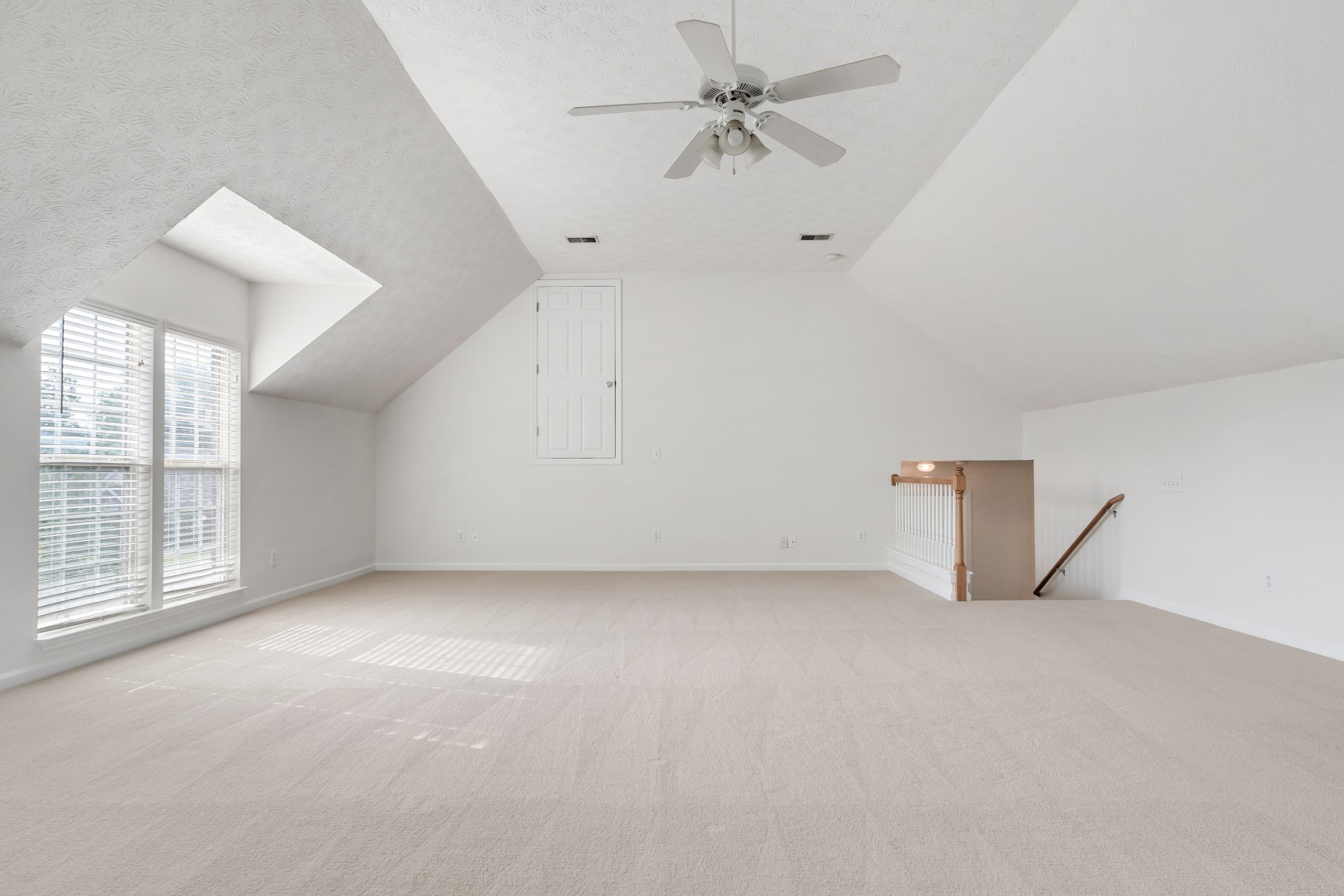 1025 Notting Hill Drive Property Photo 32