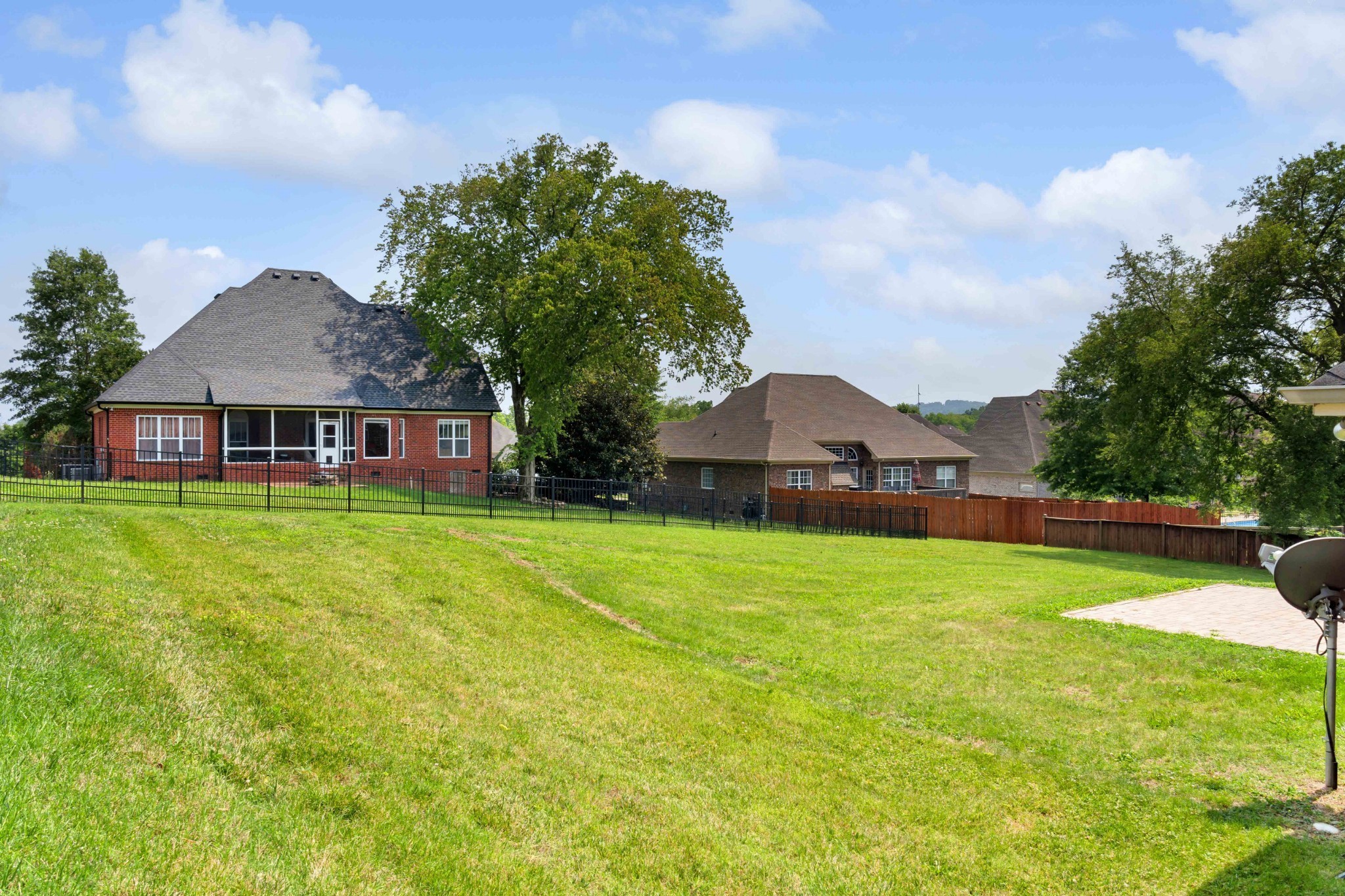 1025 Notting Hill Drive Property Photo 45
