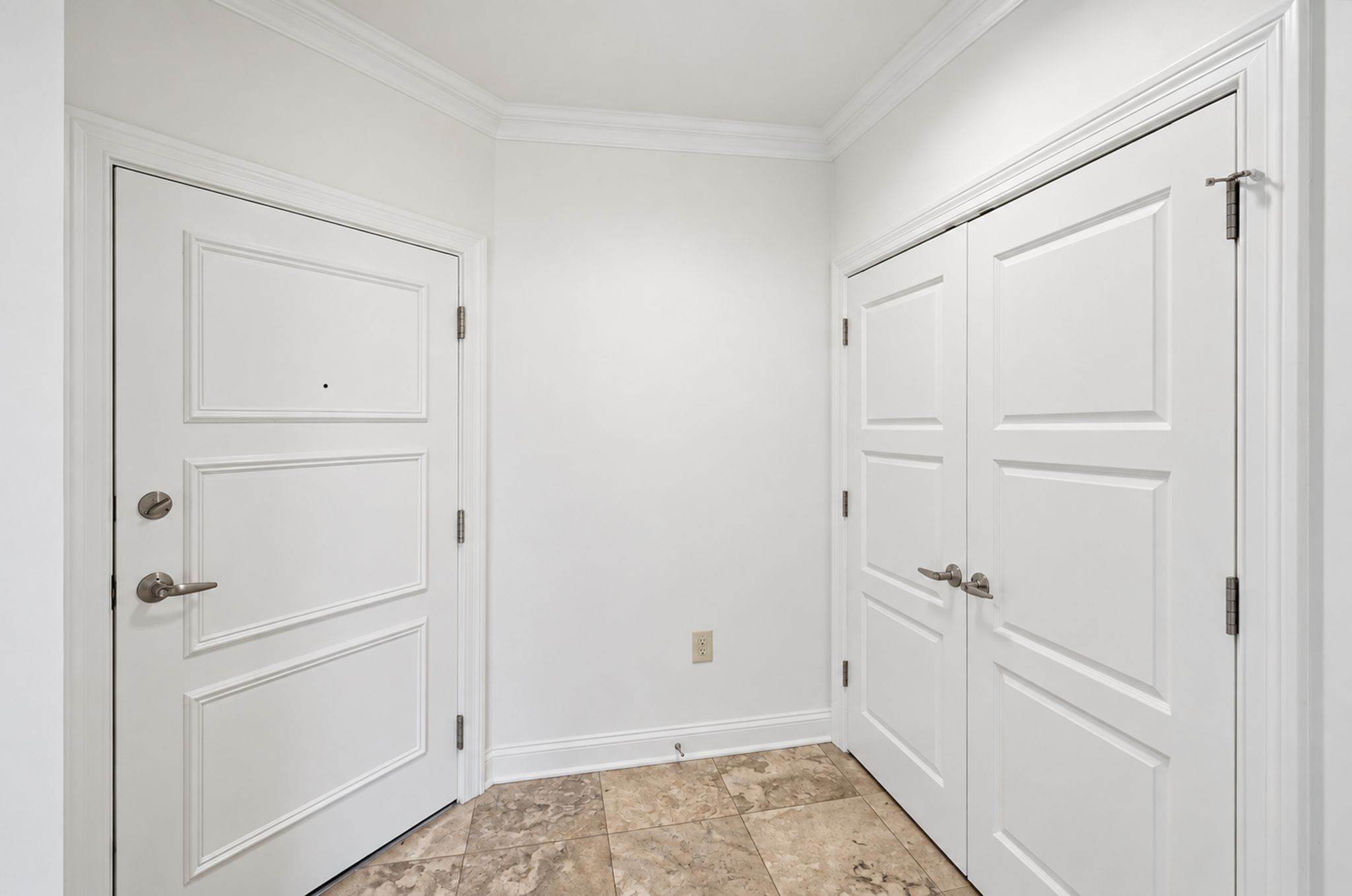 110 31st Ave, N Property Photo 9