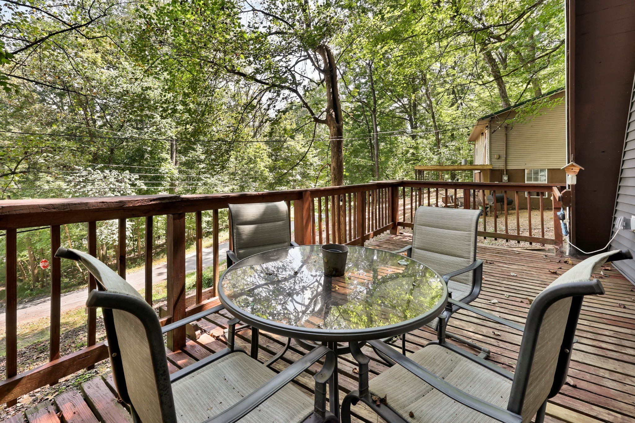 111 Lakeshore Dr Property Photo 19