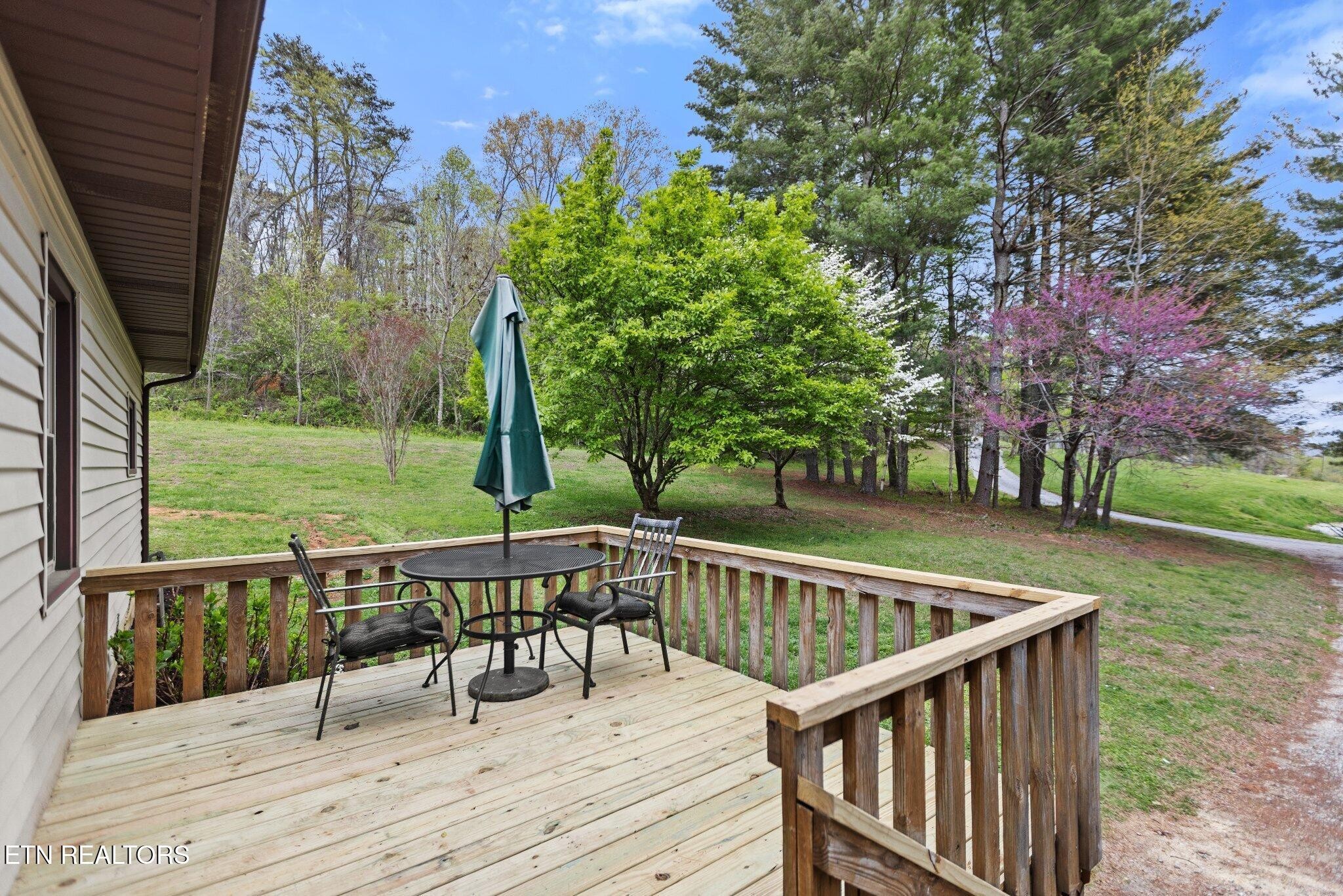 175 Johnson Lane Property Photo 3