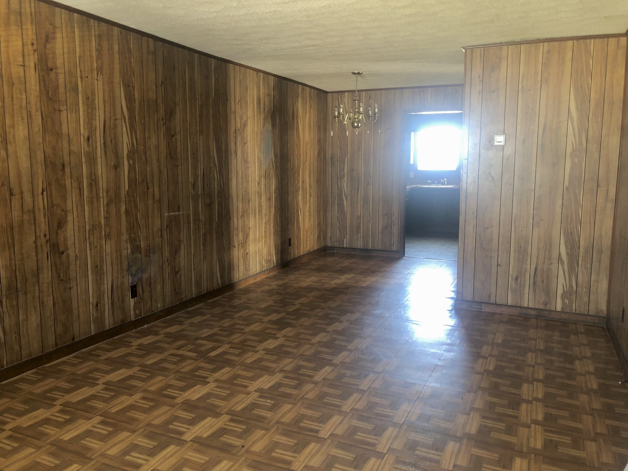408 Lucky Debonair Dr Property Photo 2