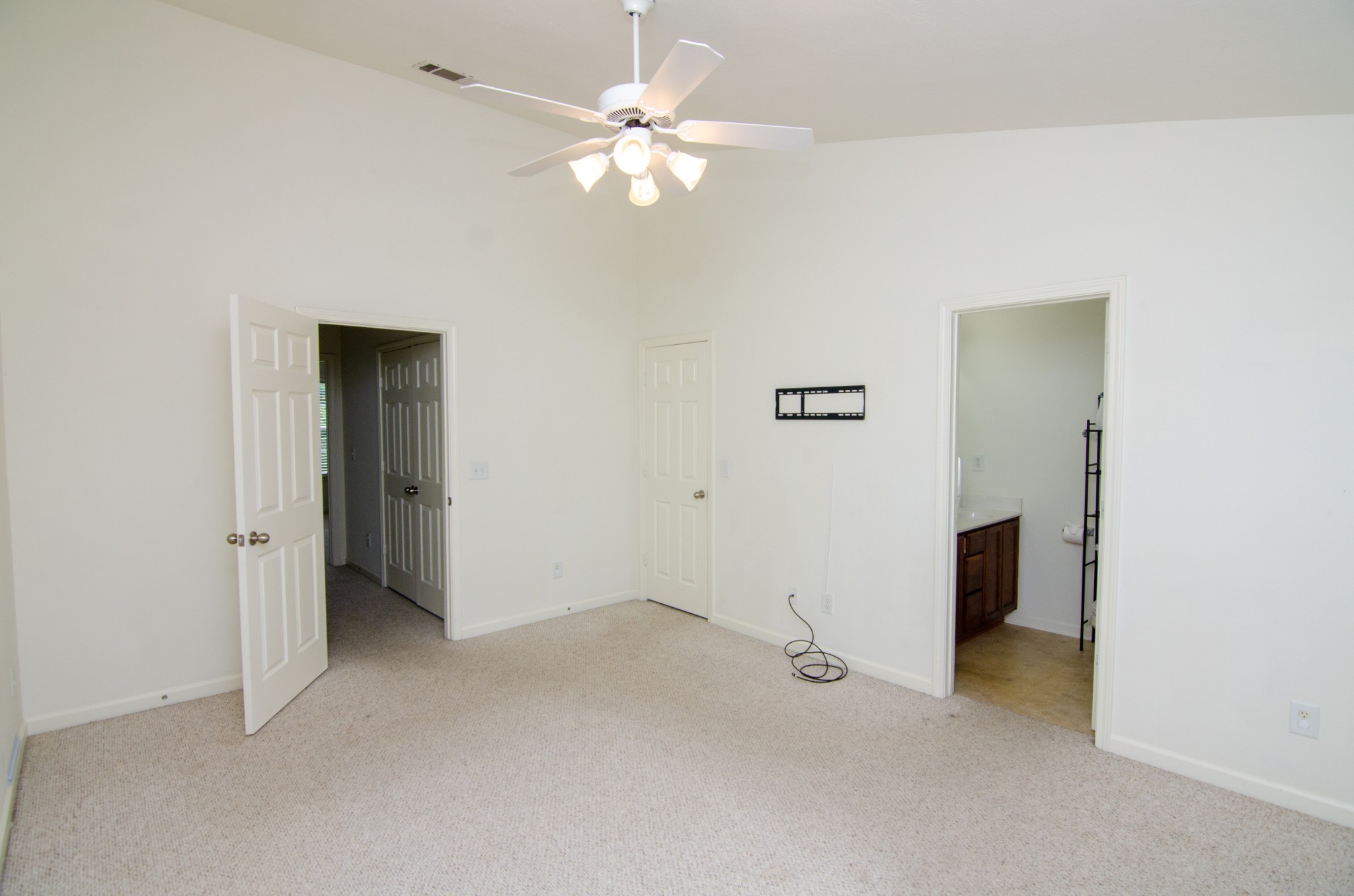 1790 Red Jacket Dr Property Photo 16