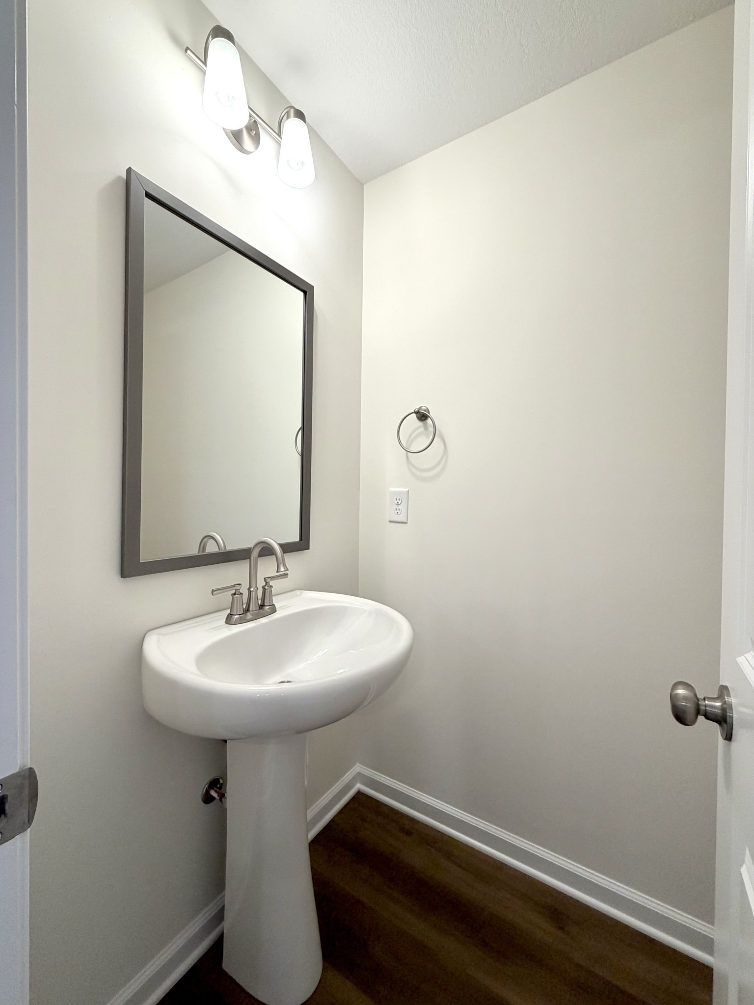 910 Peaceful Pl Property Photo 7