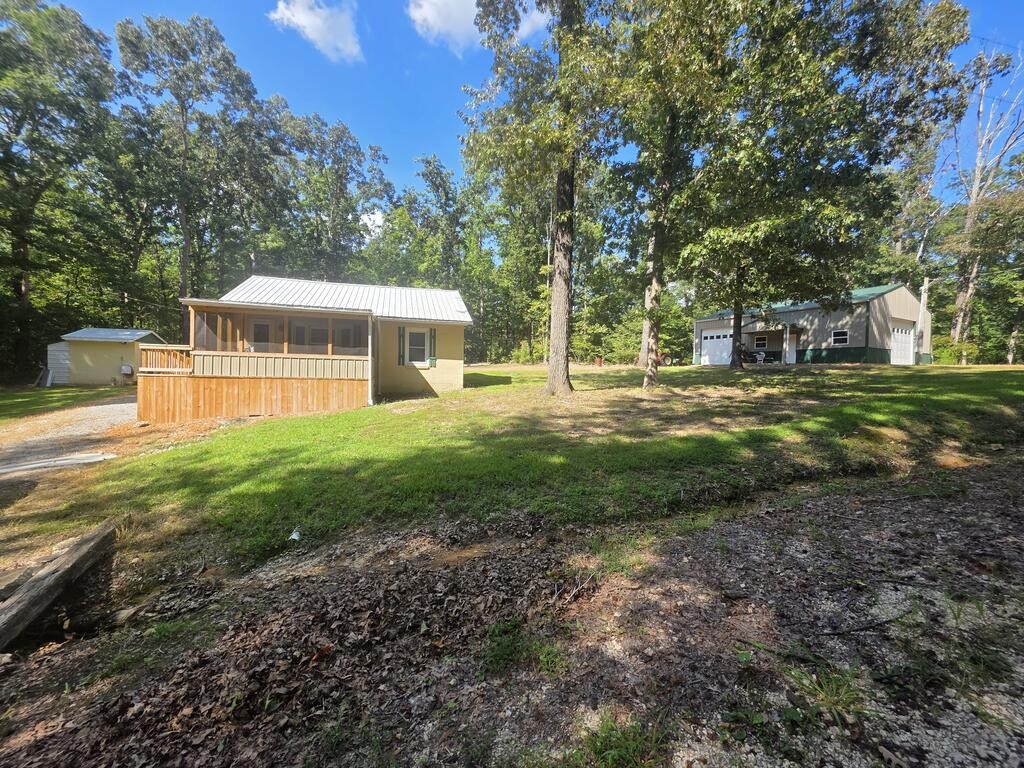 372 Catfish Rd Property Photo 1