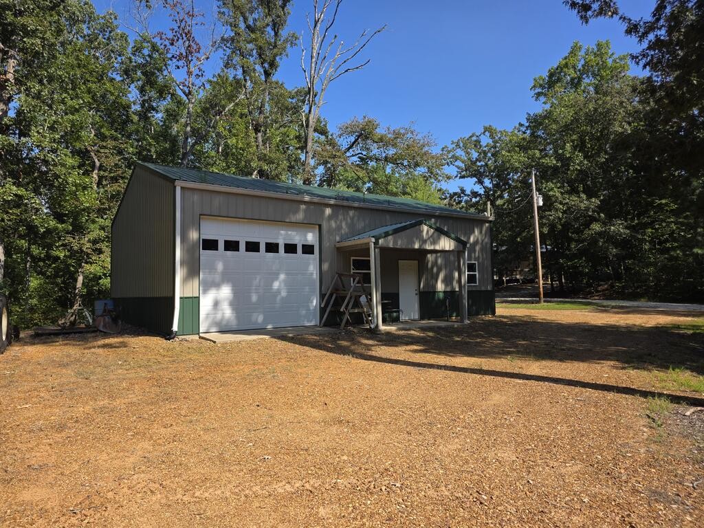 372 Catfish Rd Property Photo 14