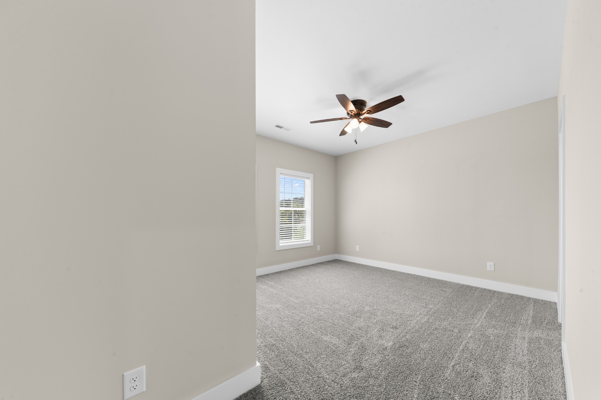 822d W Madison St, W Property Photo 32