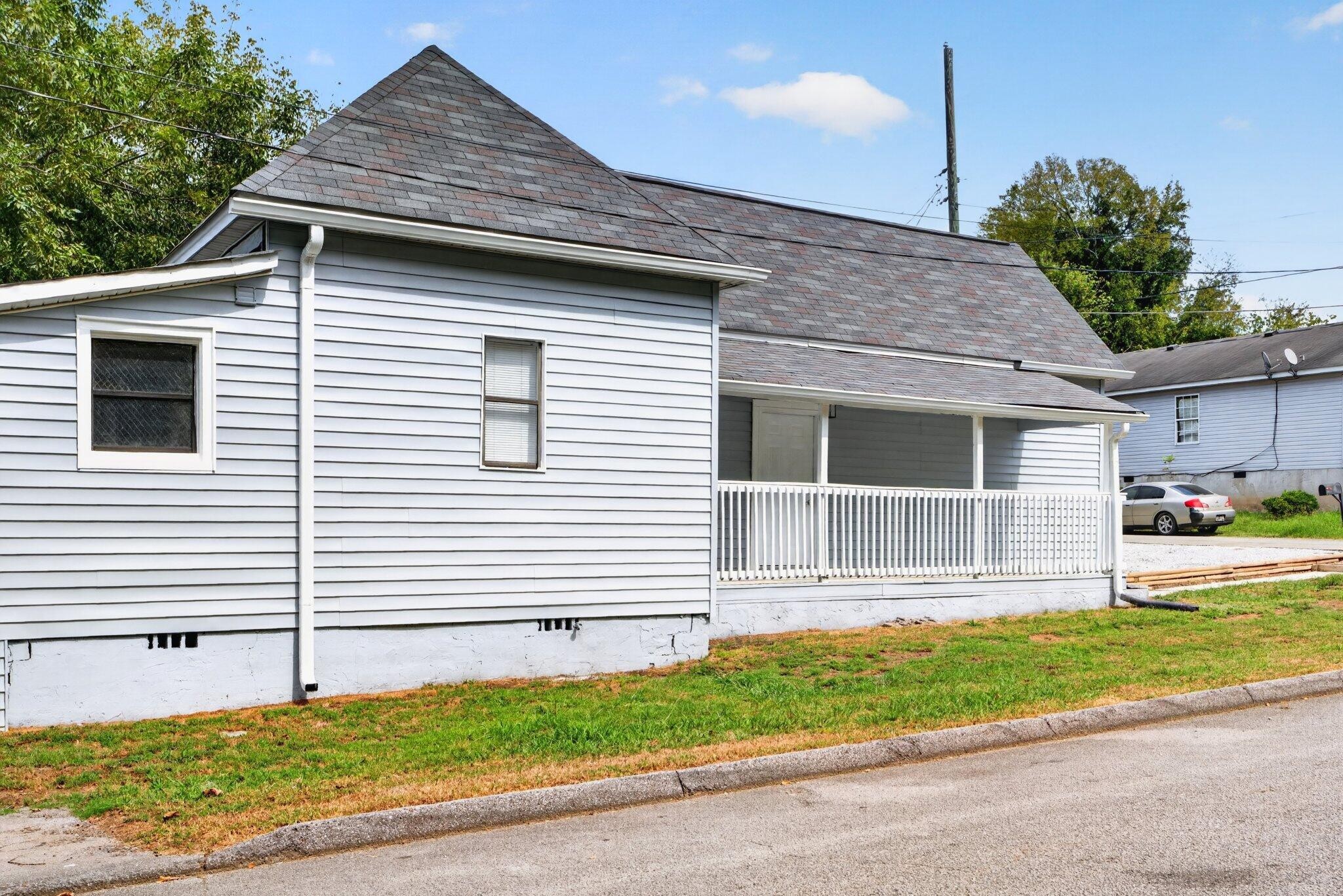 1701 Stanfiel Street Property Photo 3