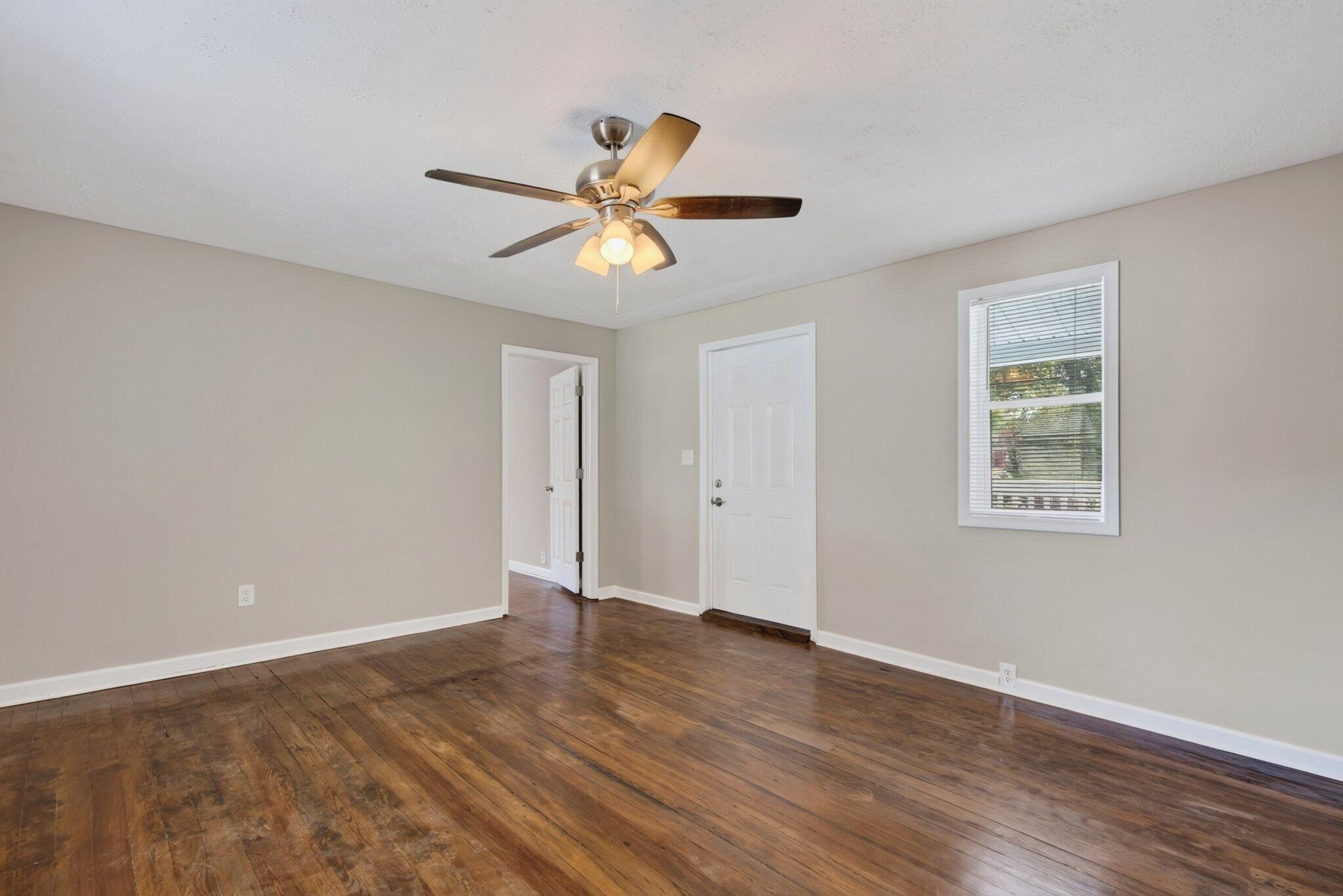 1701 Stanfiel Street Property Photo 8
