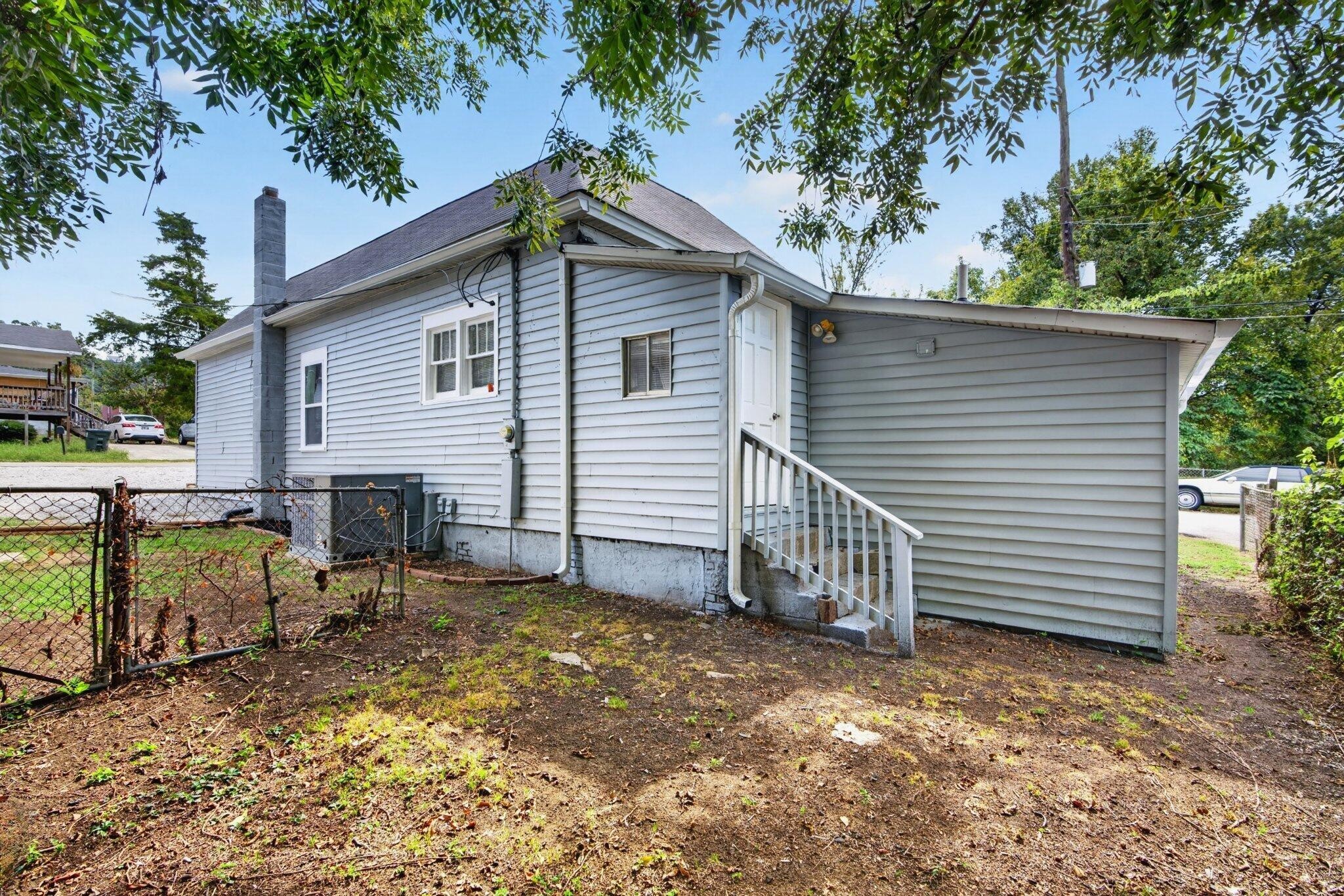 1701 Stanfiel Street Property Photo 24