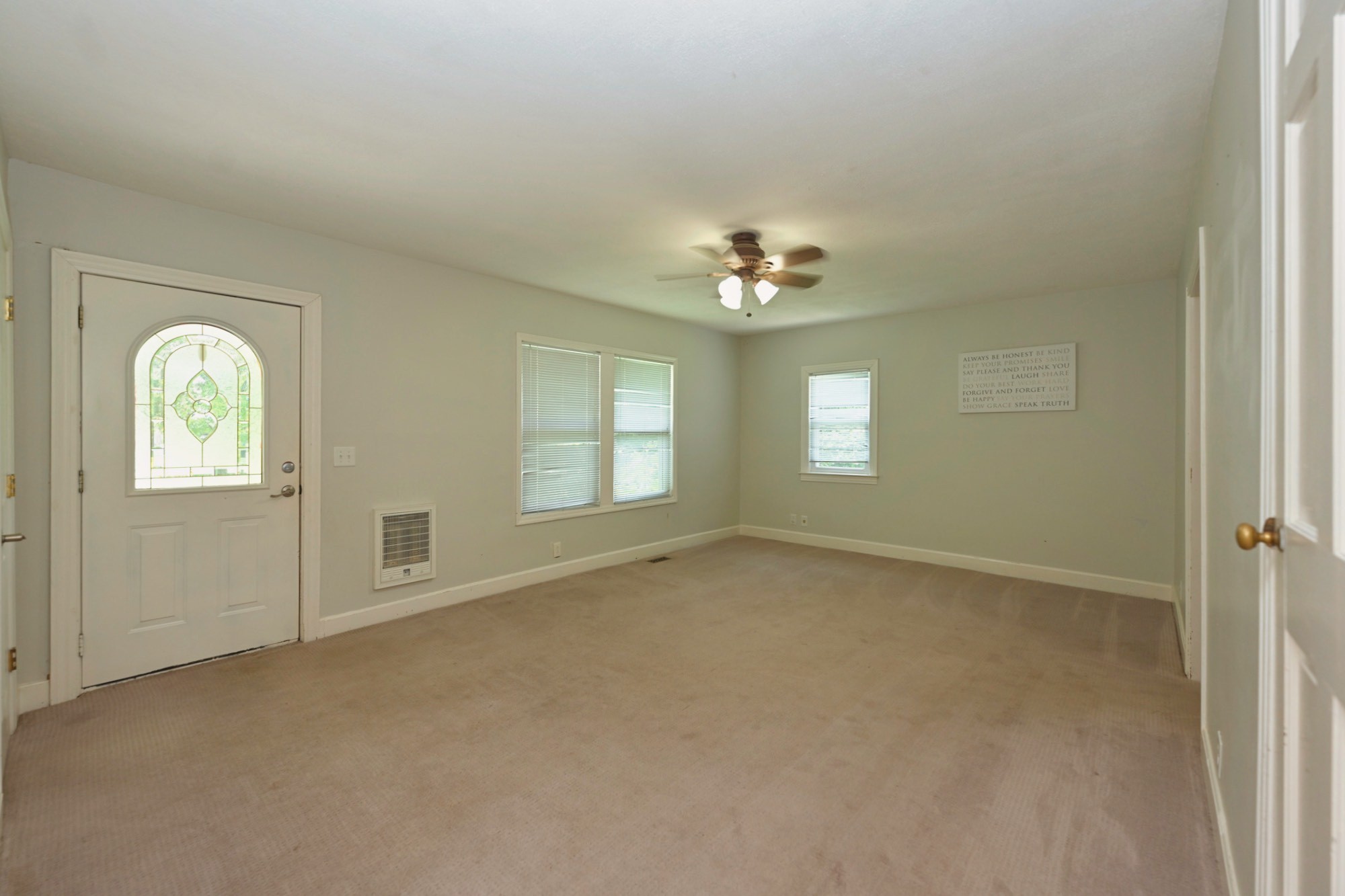 5658 Dividing Ridge Rd Property Photo 2