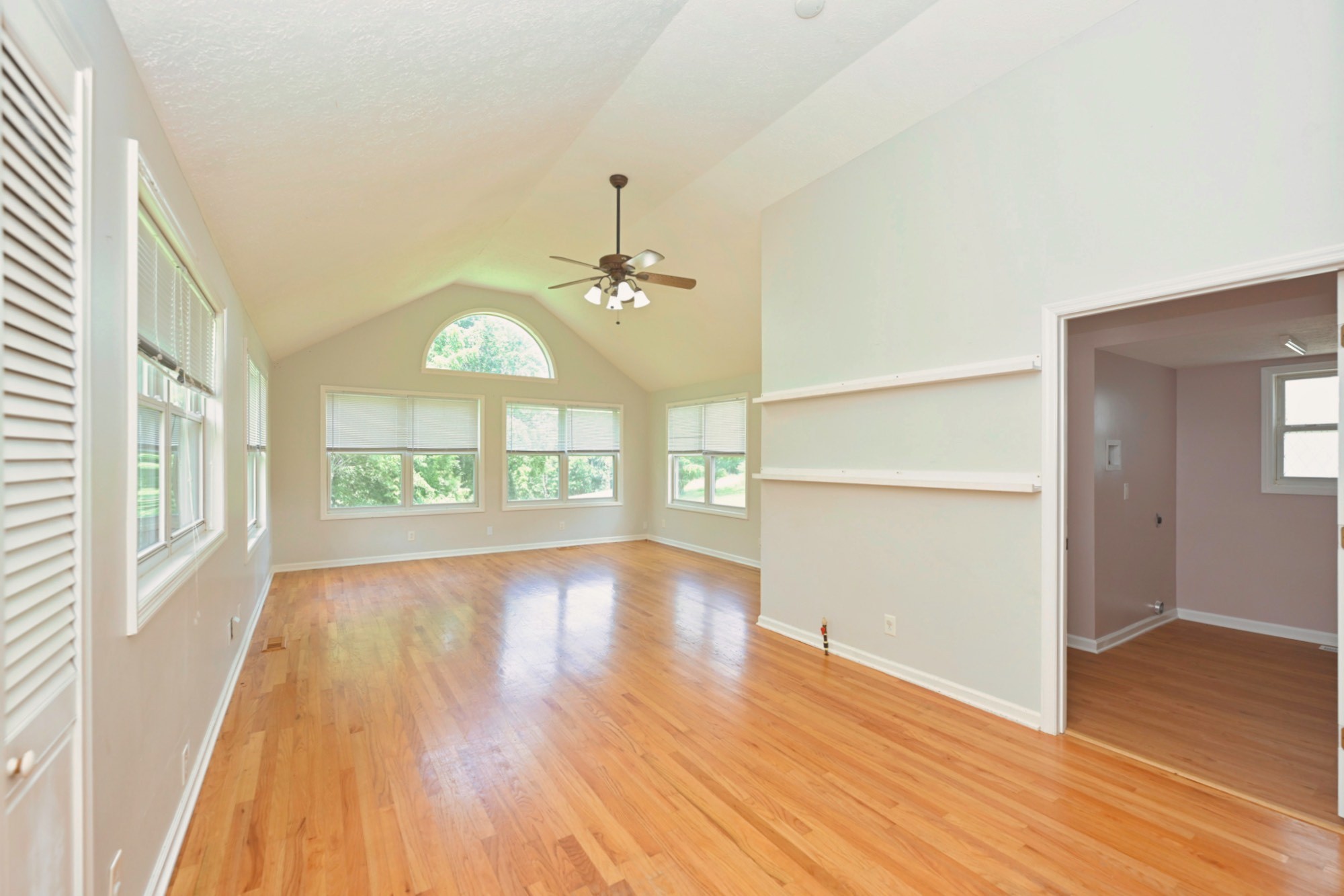5658 Dividing Ridge Rd Property Photo 5