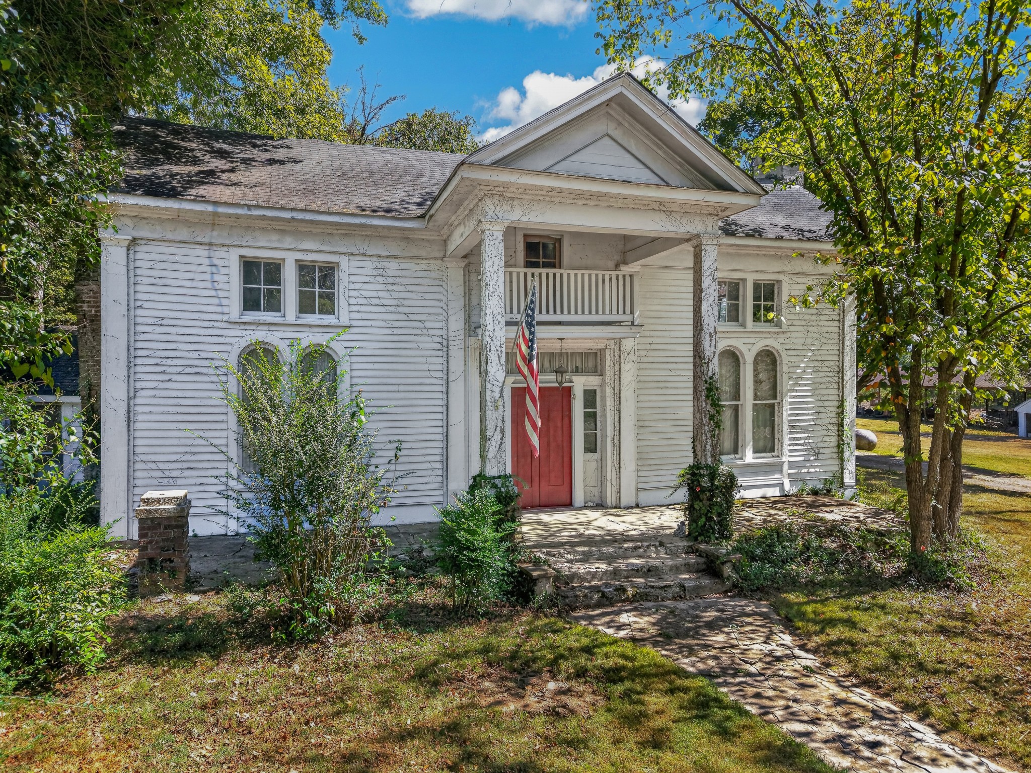 330 Swan Creek Rd Property Photo 4