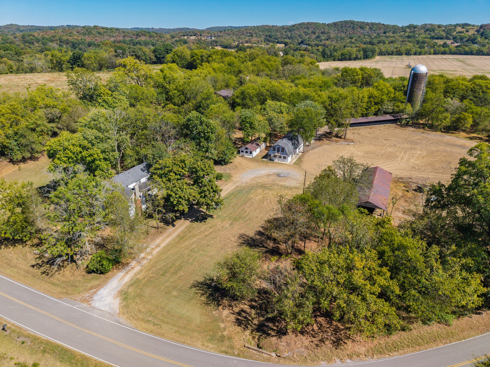 330 Swan Creek Rd Property Photo 11