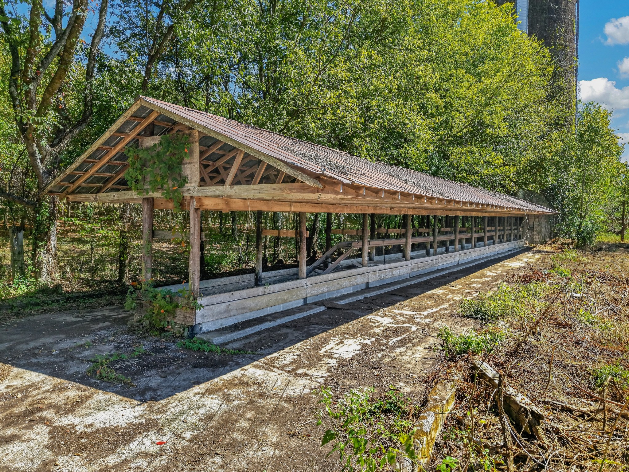 330 Swan Creek Rd Property Photo 48