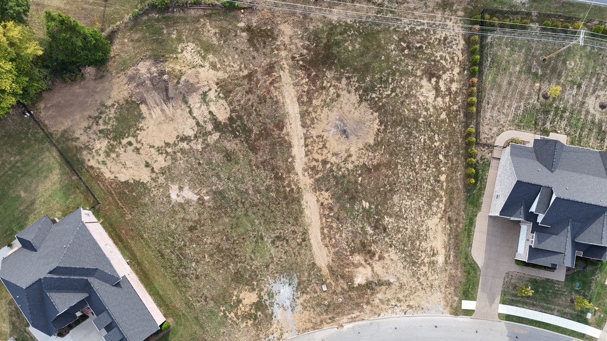 1120 Willow Springs Dr Property Photo 3