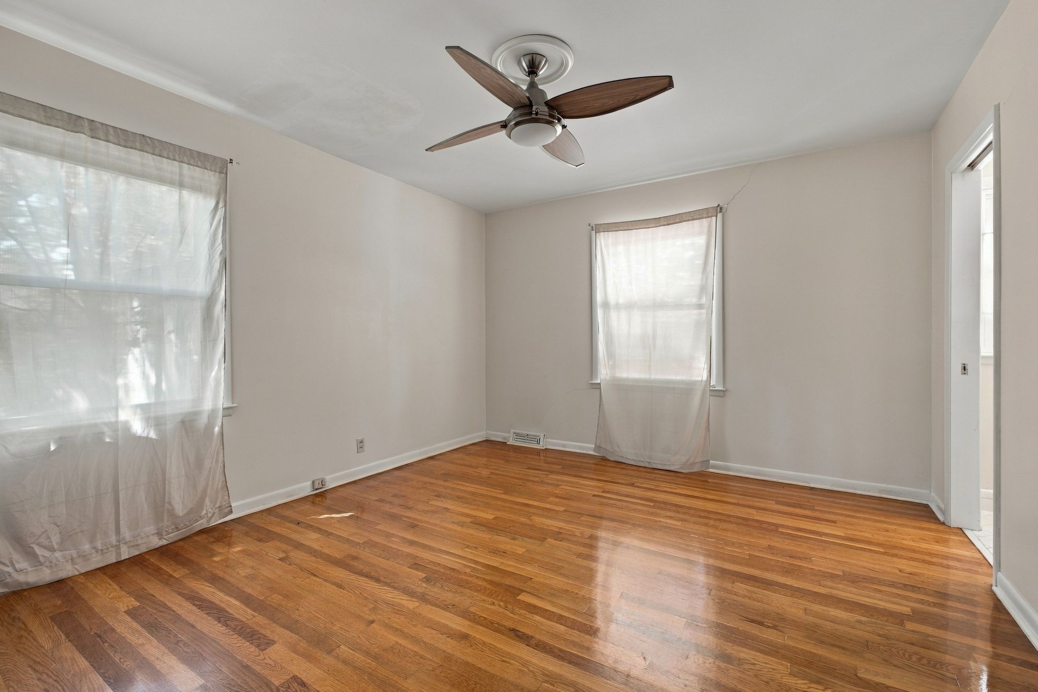 195 Forestwood Dr Property Photo 17