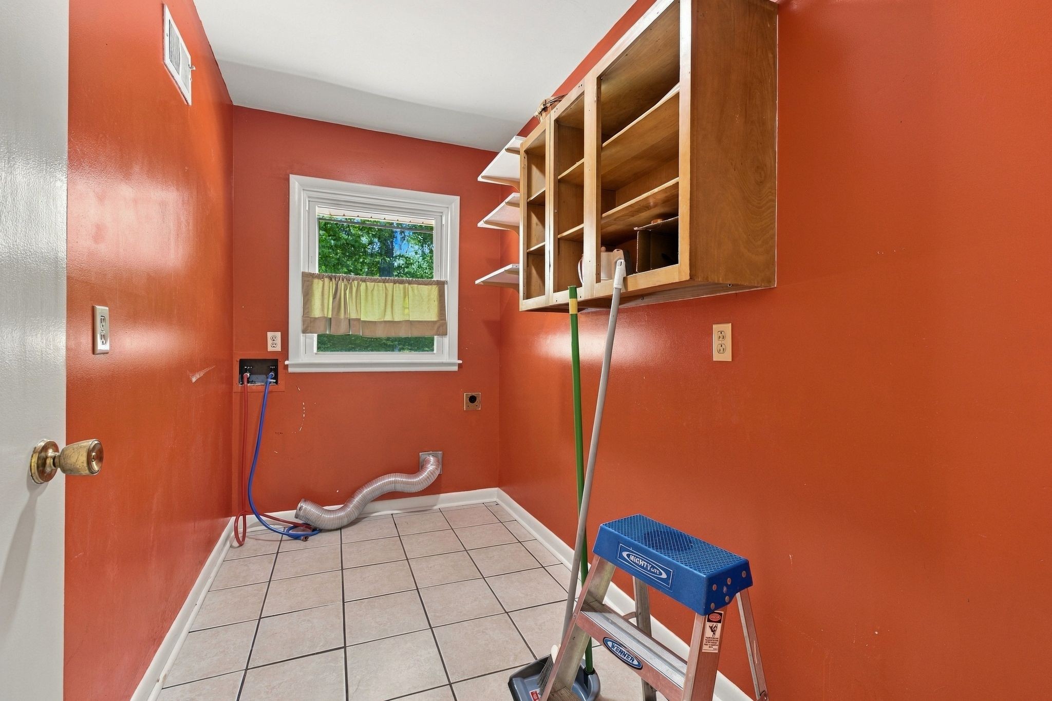195 Forestwood Dr Property Photo 30