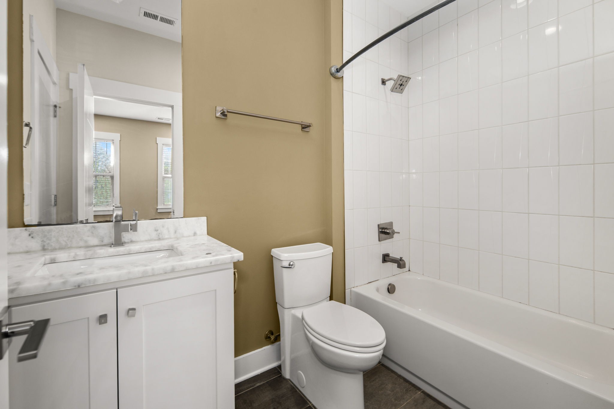 601 Ries Ave Property Photo 14