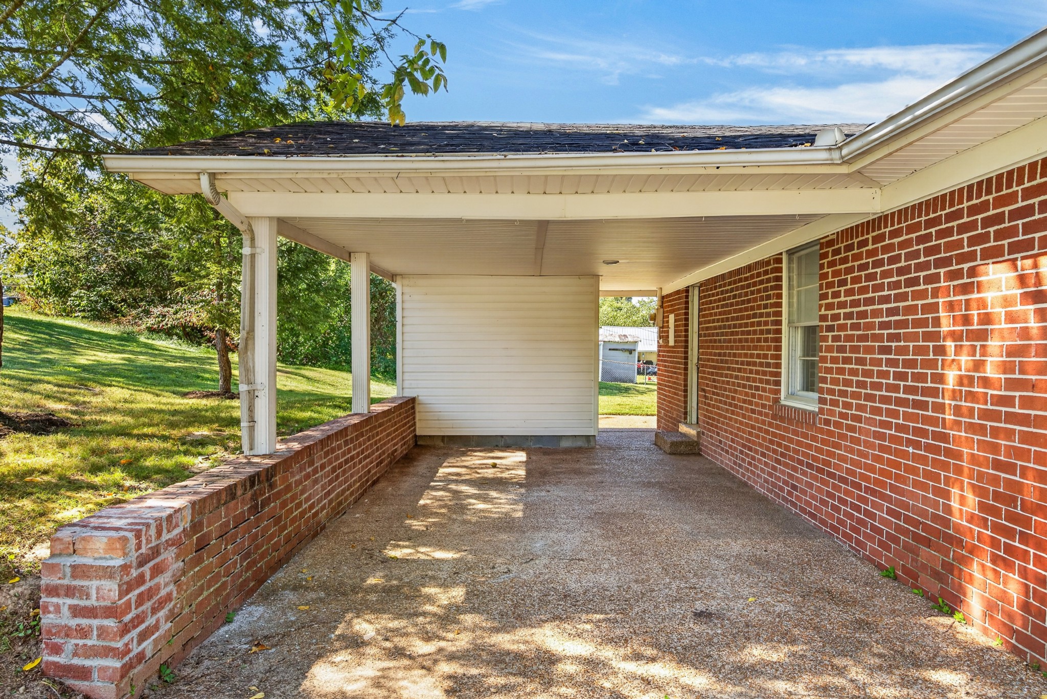1615 Louisiana Ave Property Photo 3