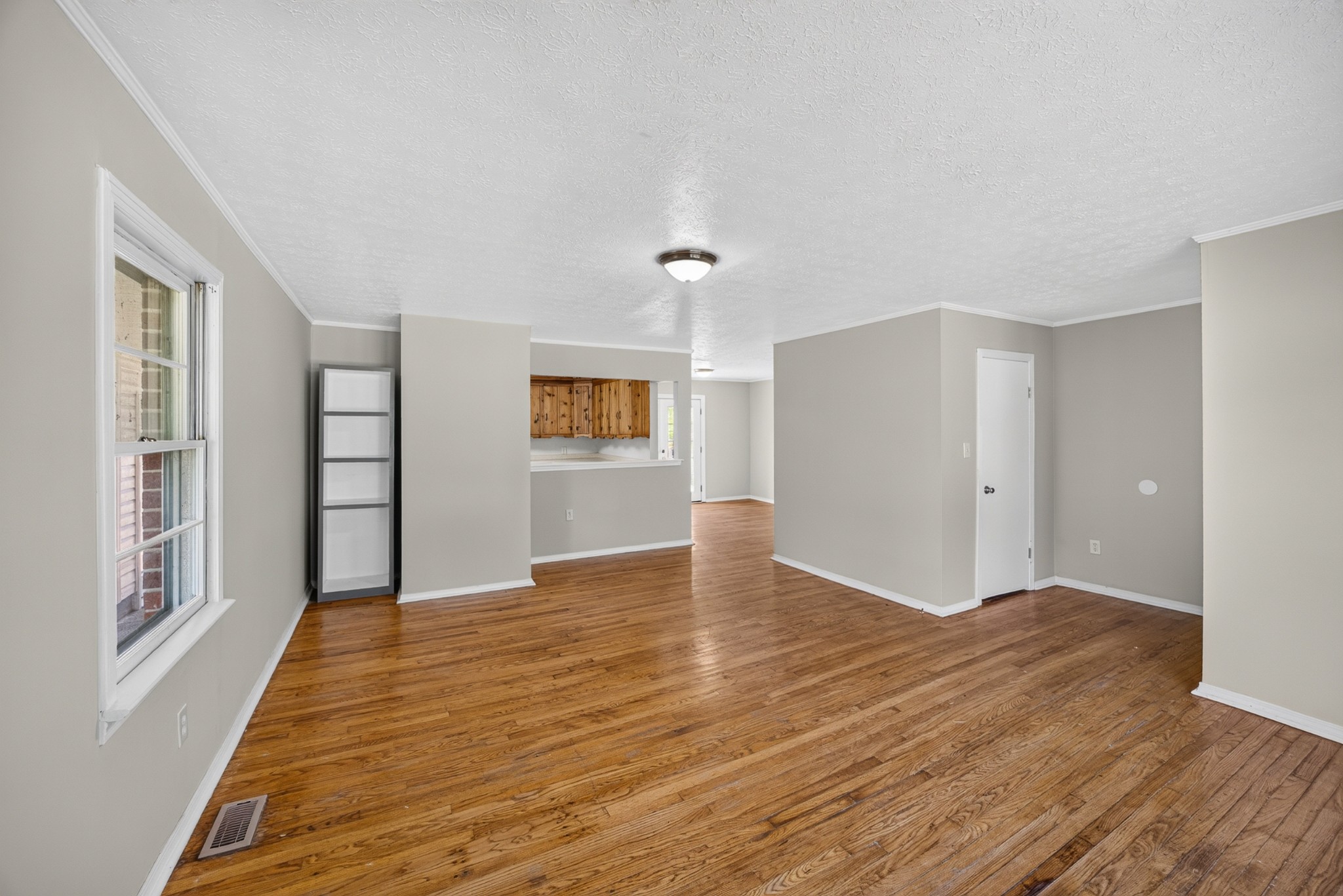 1615 Louisiana Ave Property Photo 6