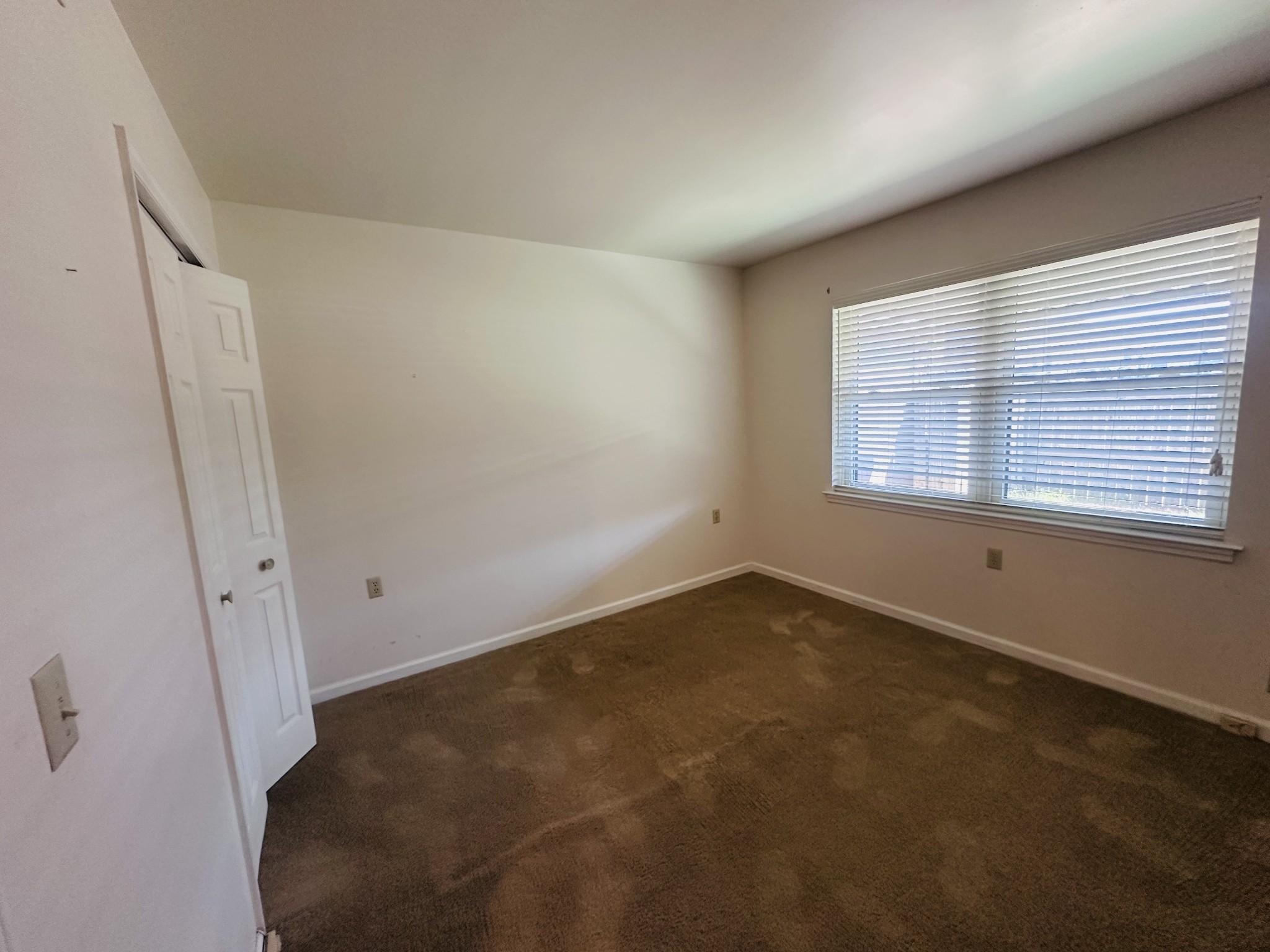 333 Deer Lake Dr Property Photo 21