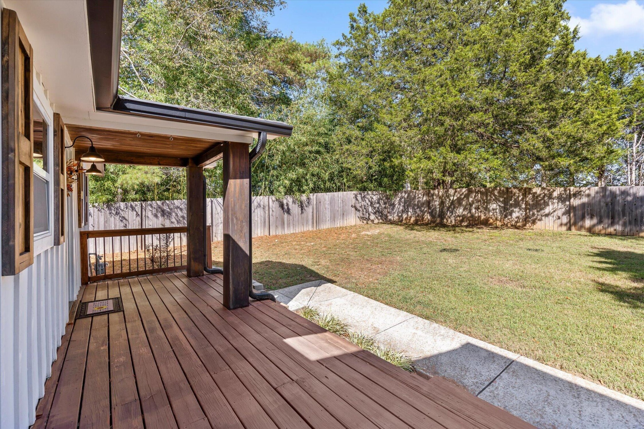6607 Snow Hill Road Property Photo 8