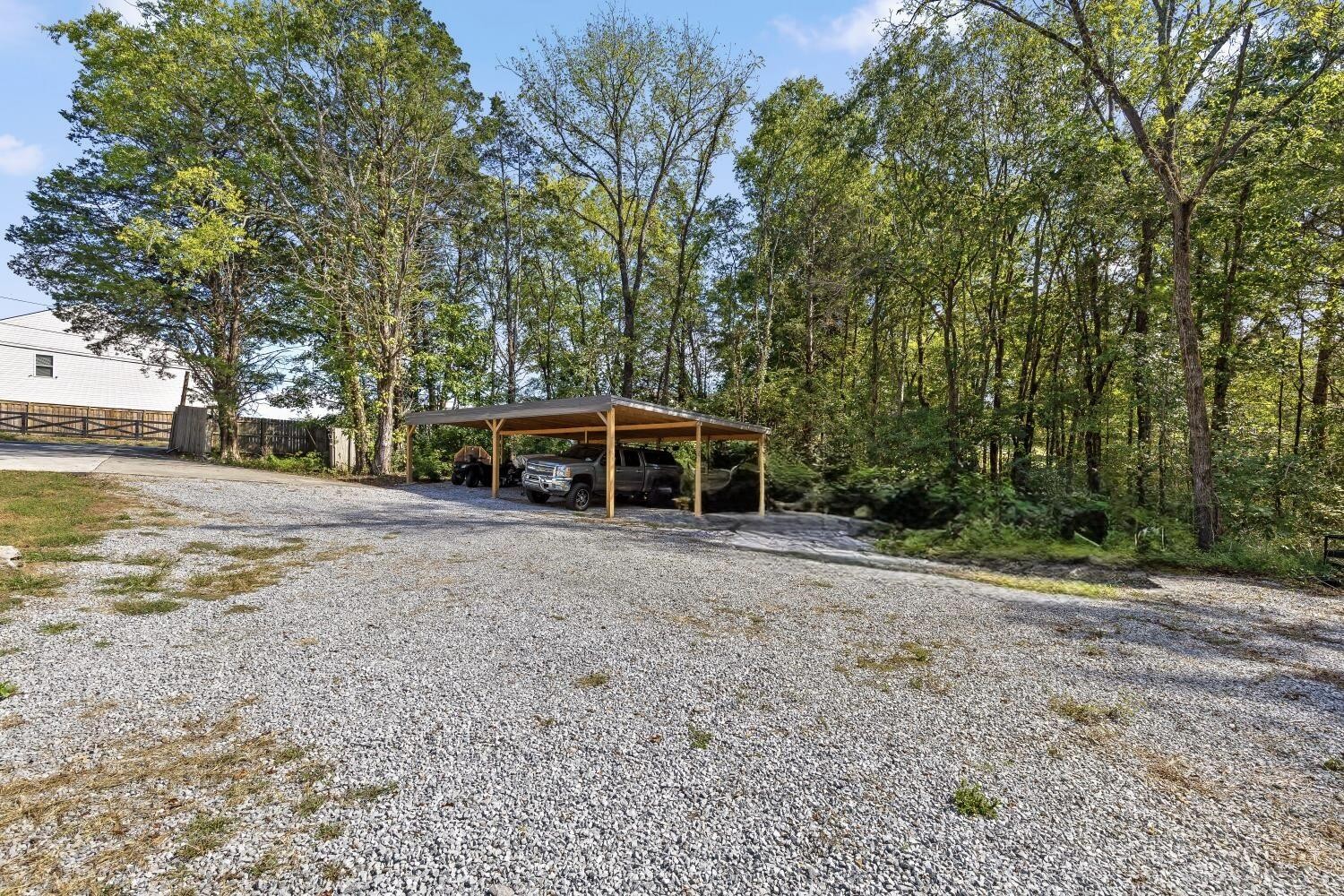 6607 Snow Hill Road Property Photo 50