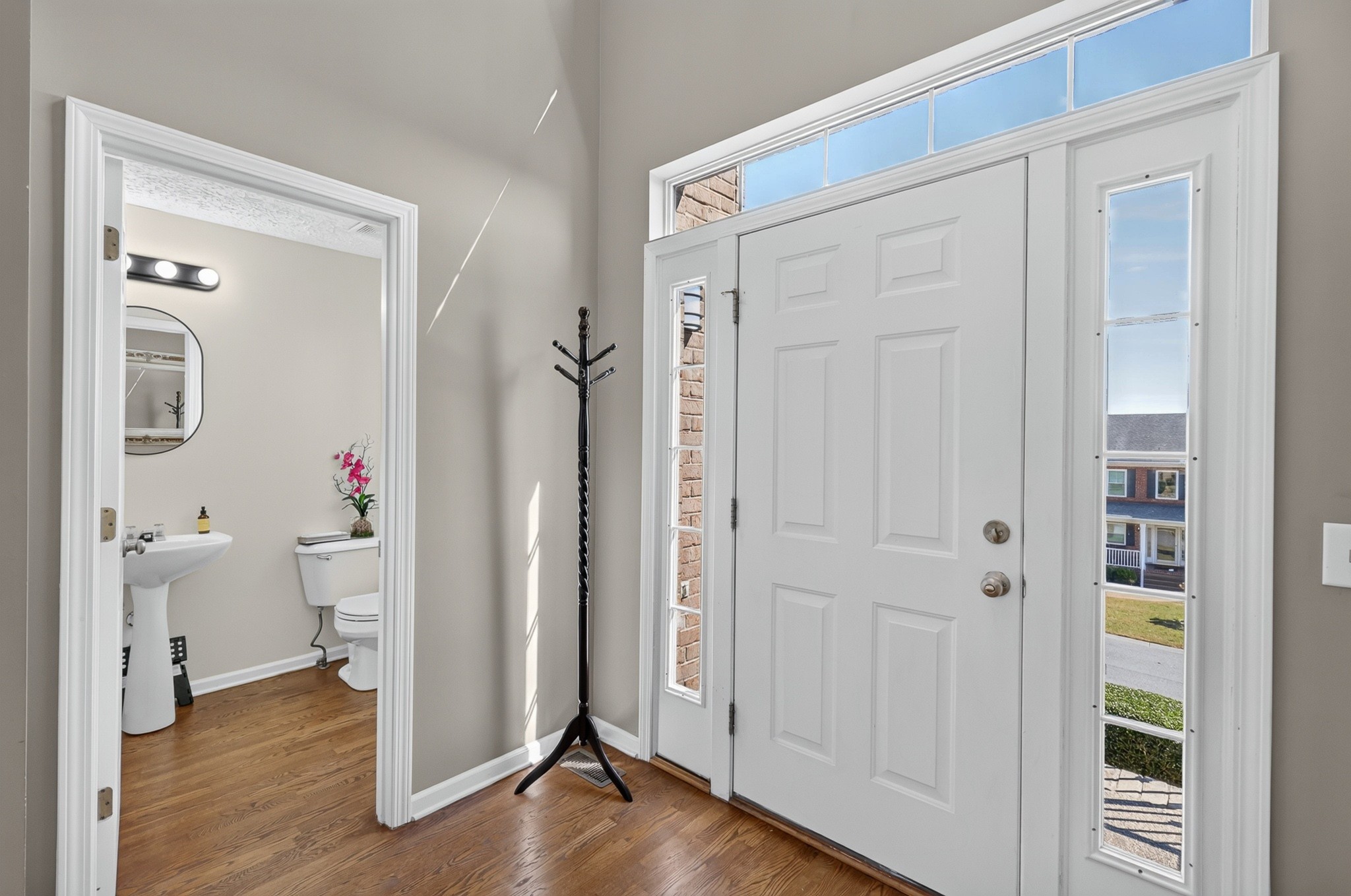124 Paige Park Ln Property Photo 6