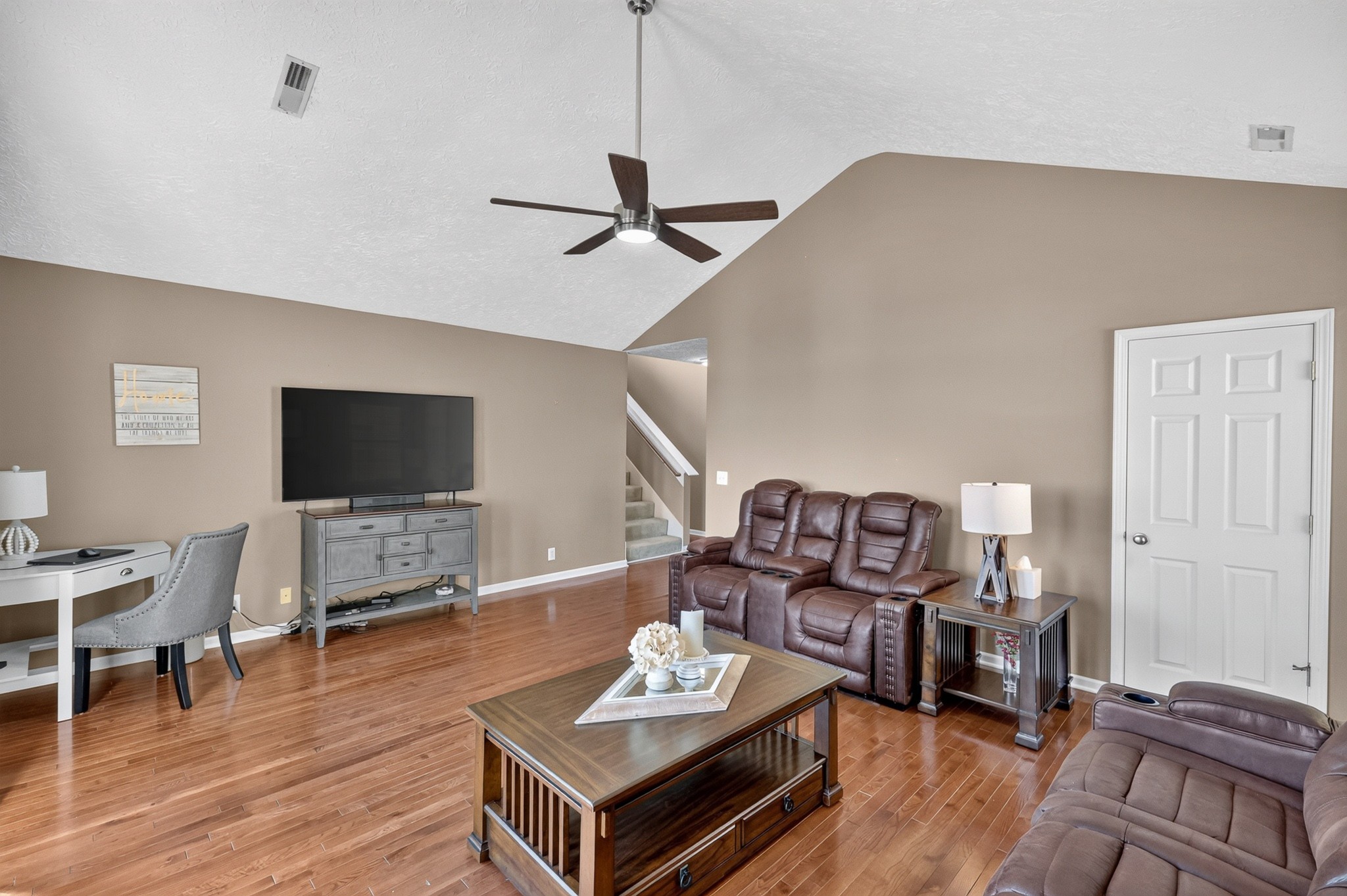 124 Paige Park Ln Property Photo 24