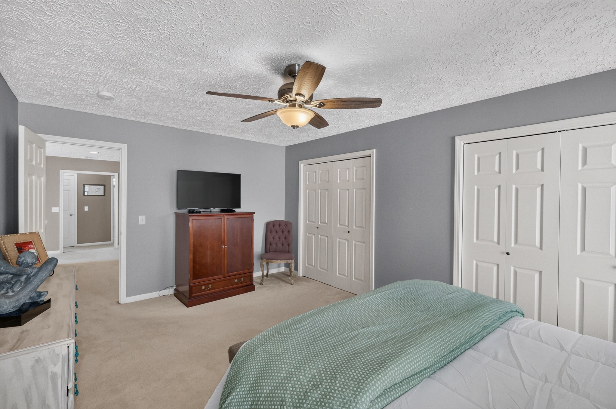 124 Paige Park Ln Property Photo 28